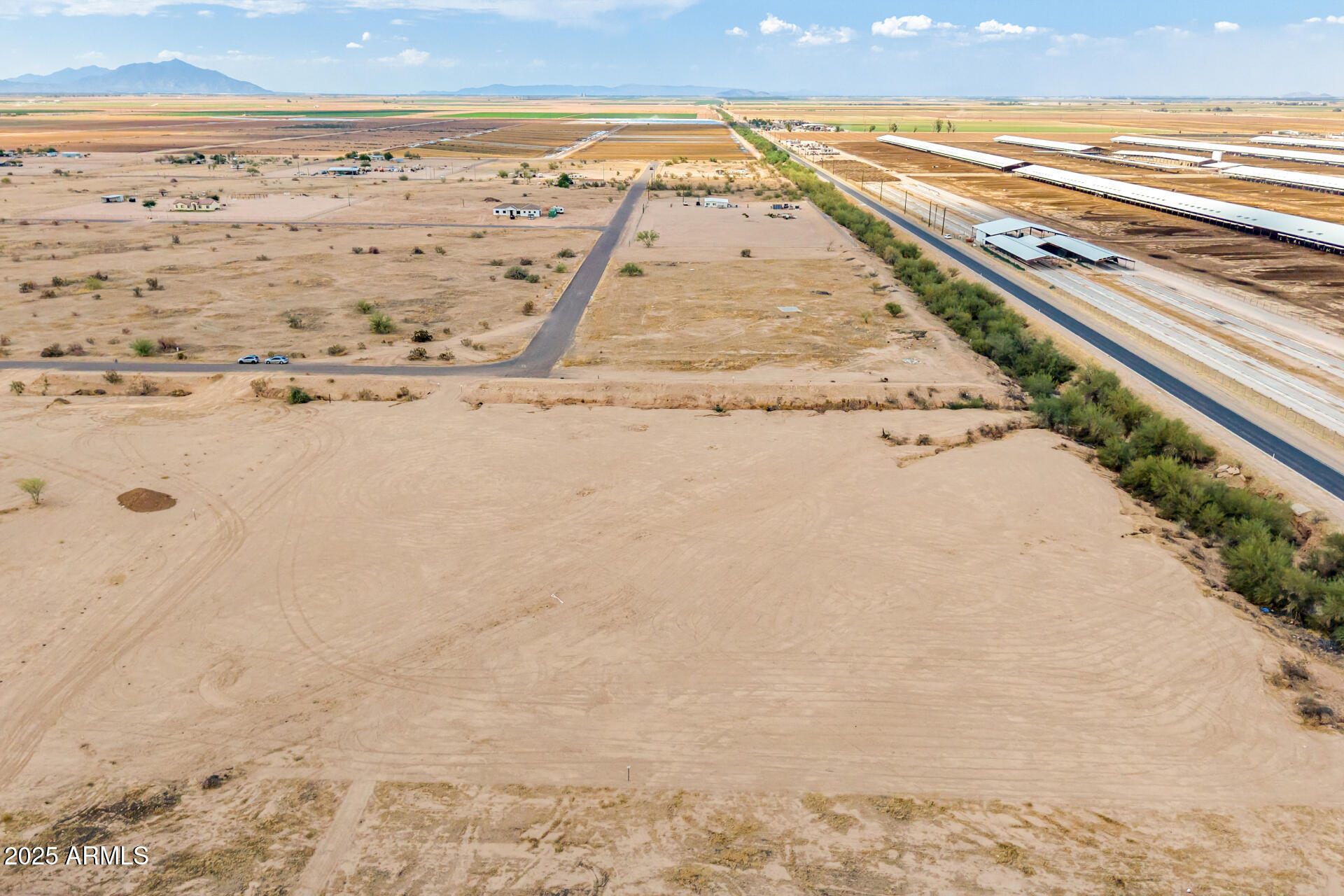 43500 W Carefree Place, 2