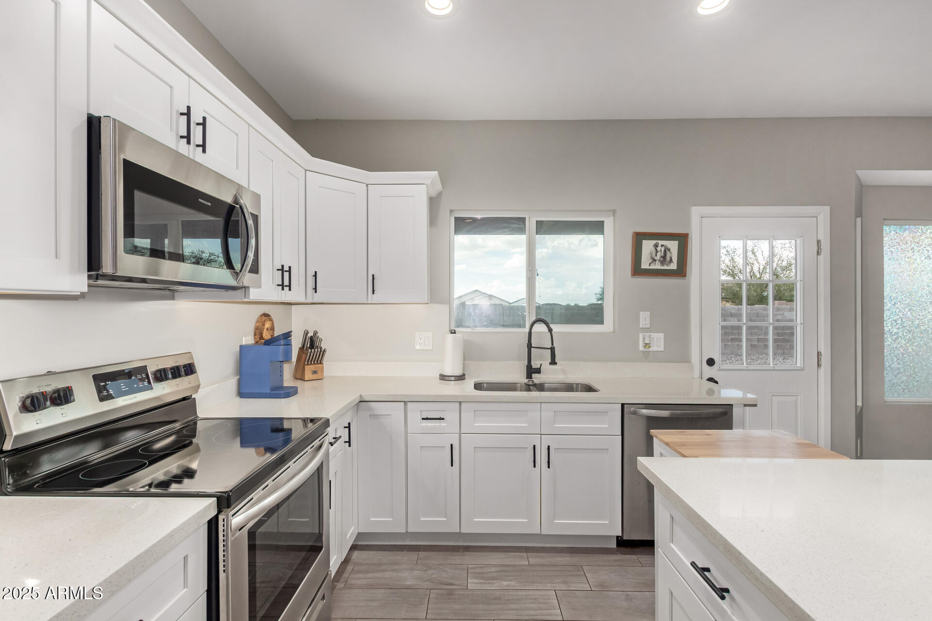 10260 W CONCORDIA Drive