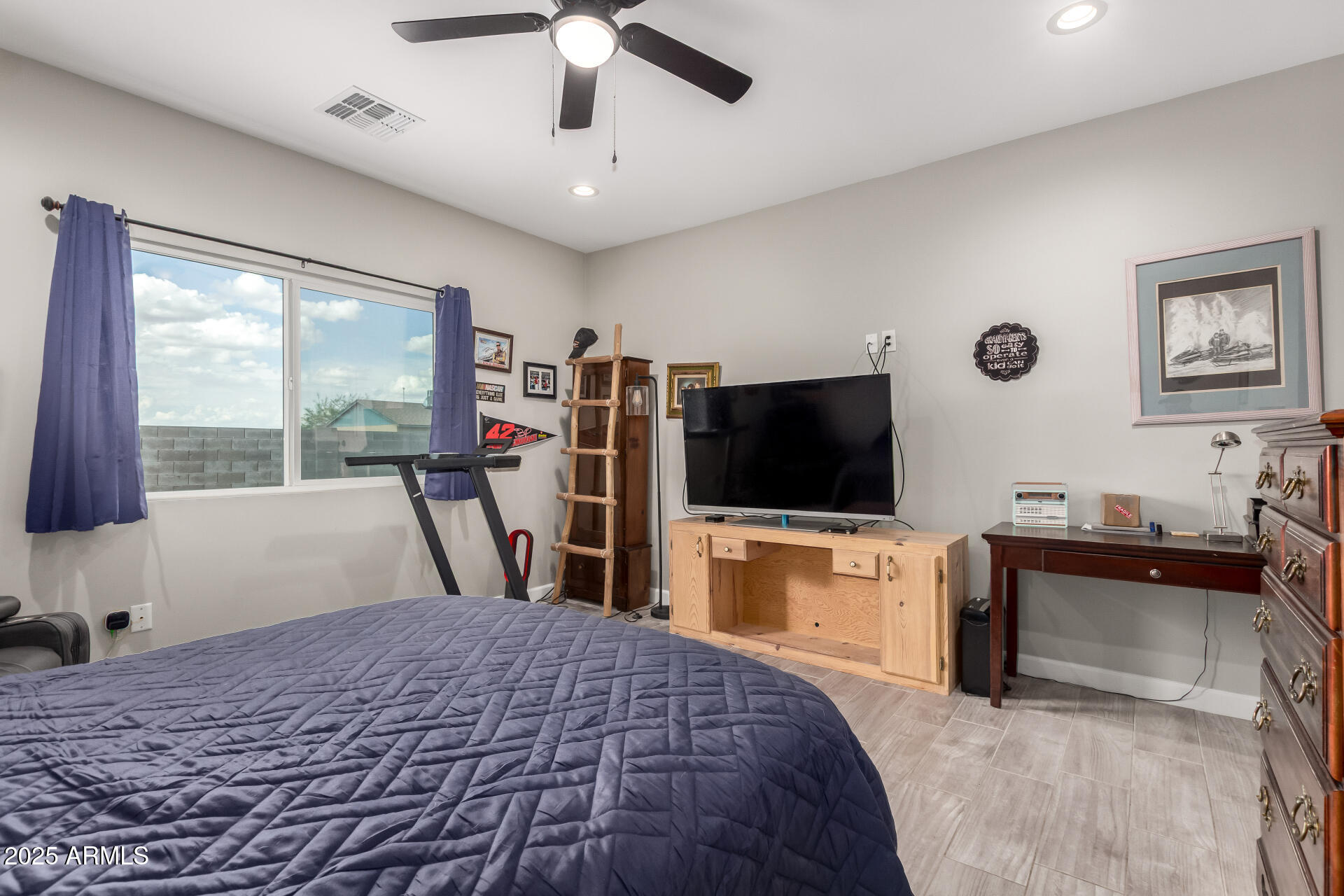 10260 W CONCORDIA Drive