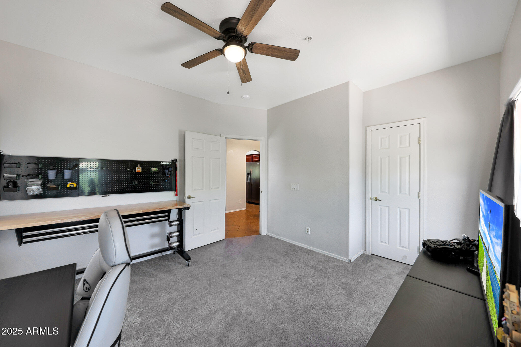 2950 W LOUISE Drive, 207