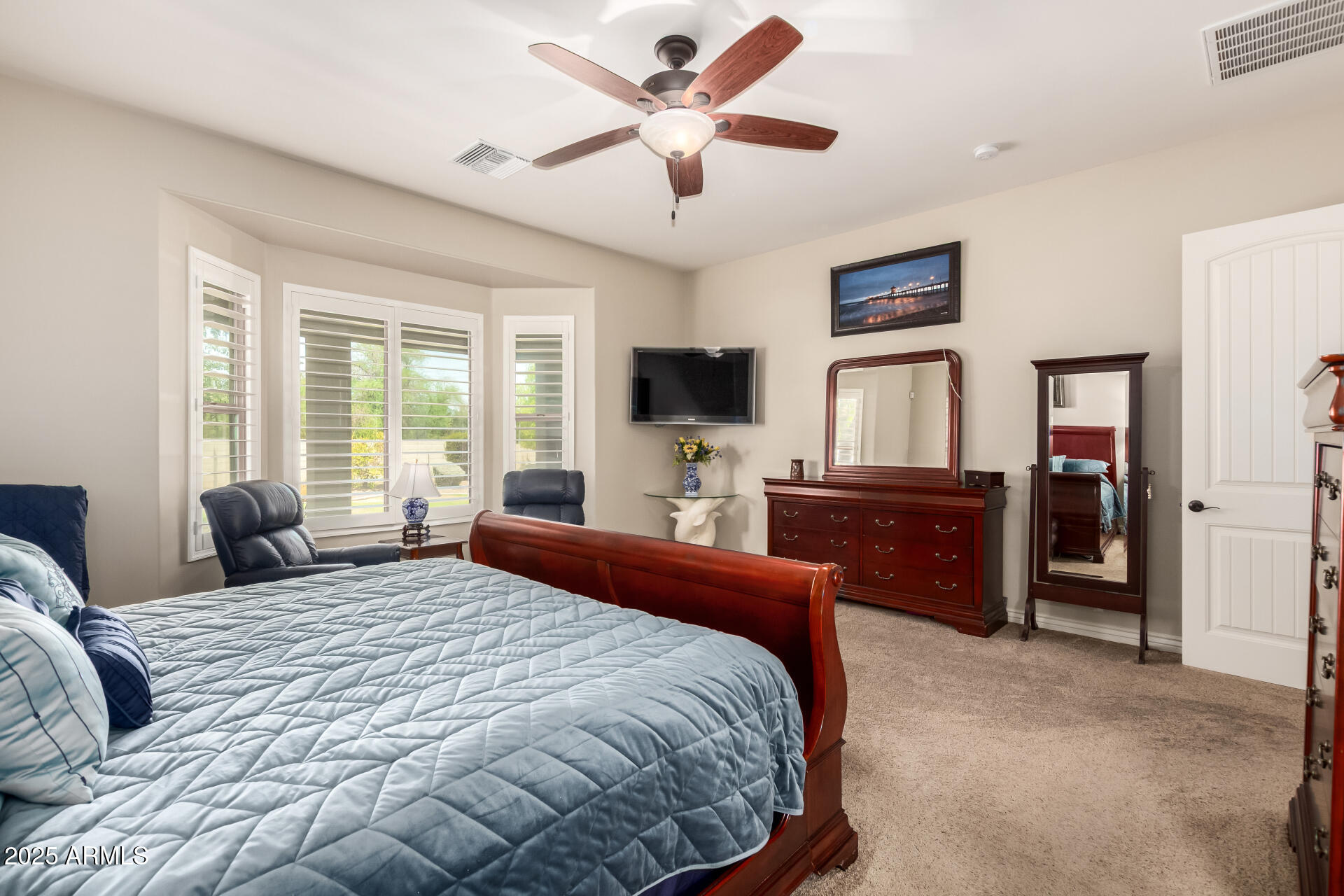 330 N PORTLAND Avenue