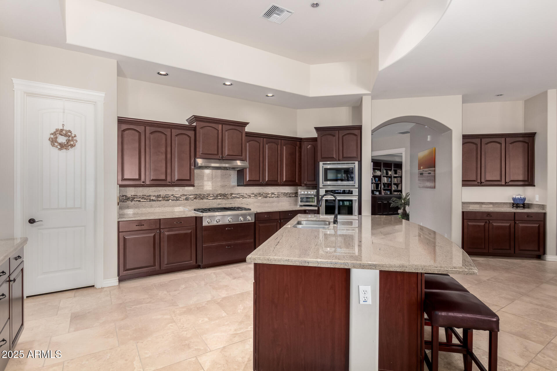 330 N PORTLAND Avenue