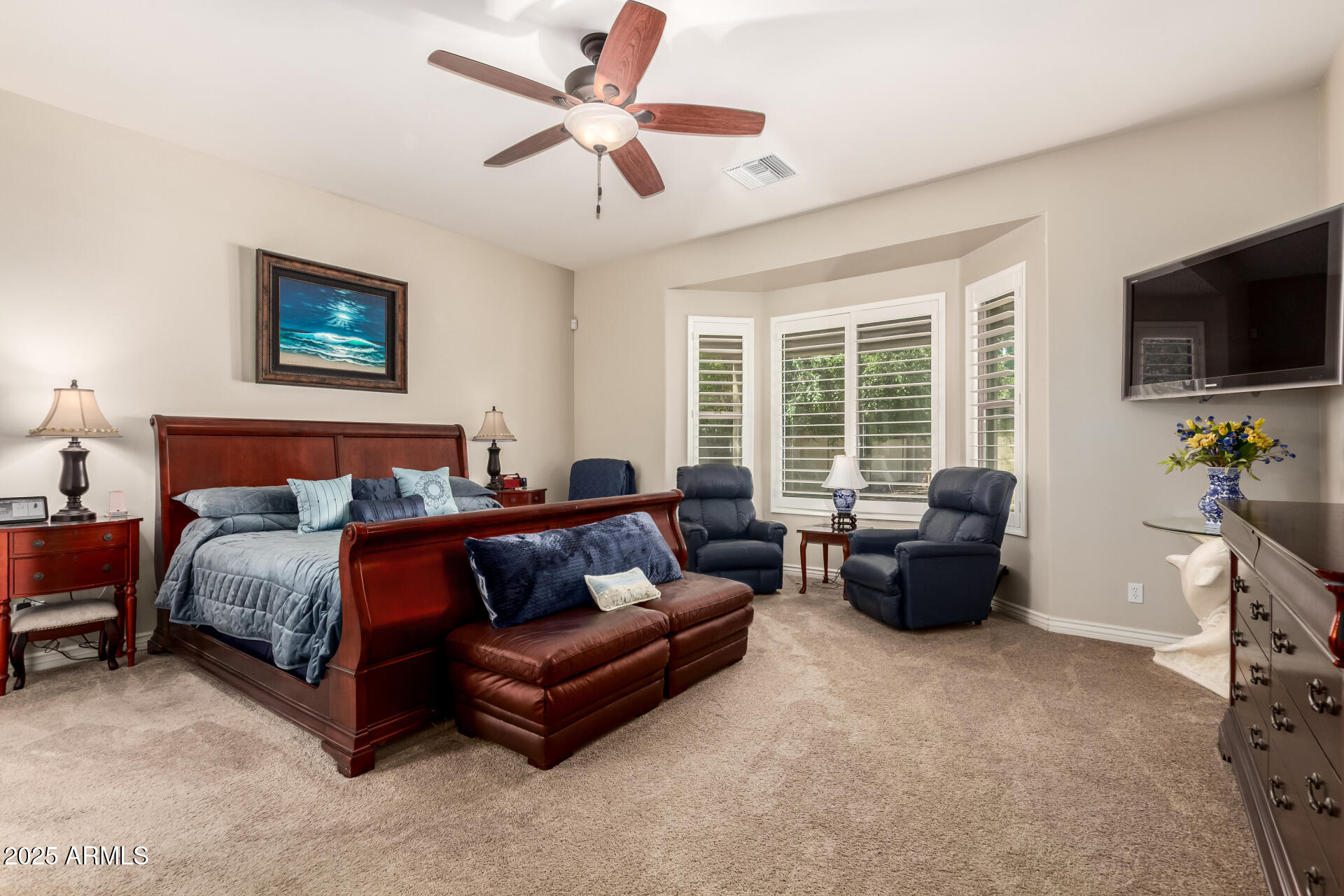 330 N PORTLAND Avenue