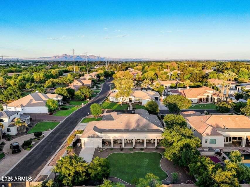 330 N PORTLAND Avenue