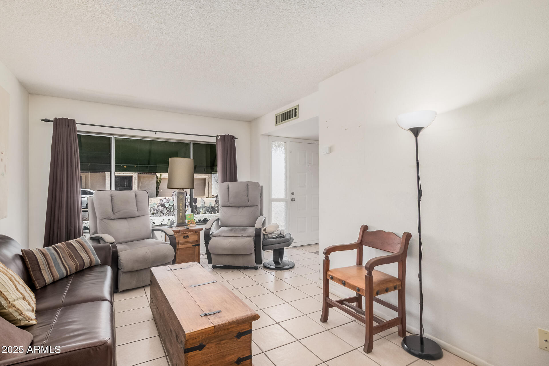 831 E VILLA RITA Drive