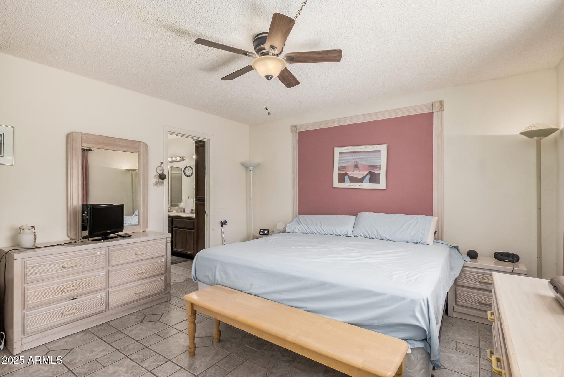 831 E VILLA RITA Drive