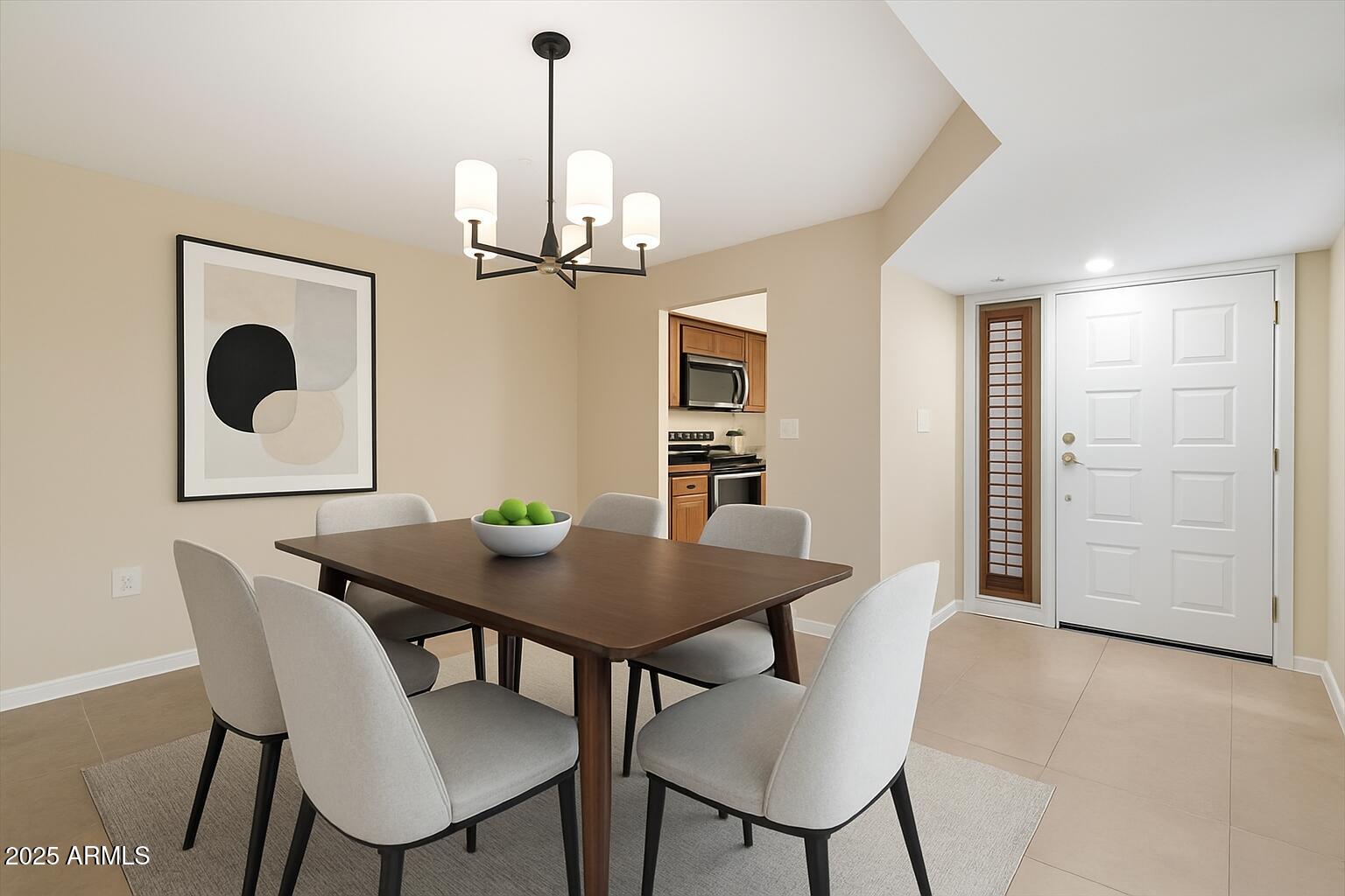 719 E ORANGEWOOD Avenue