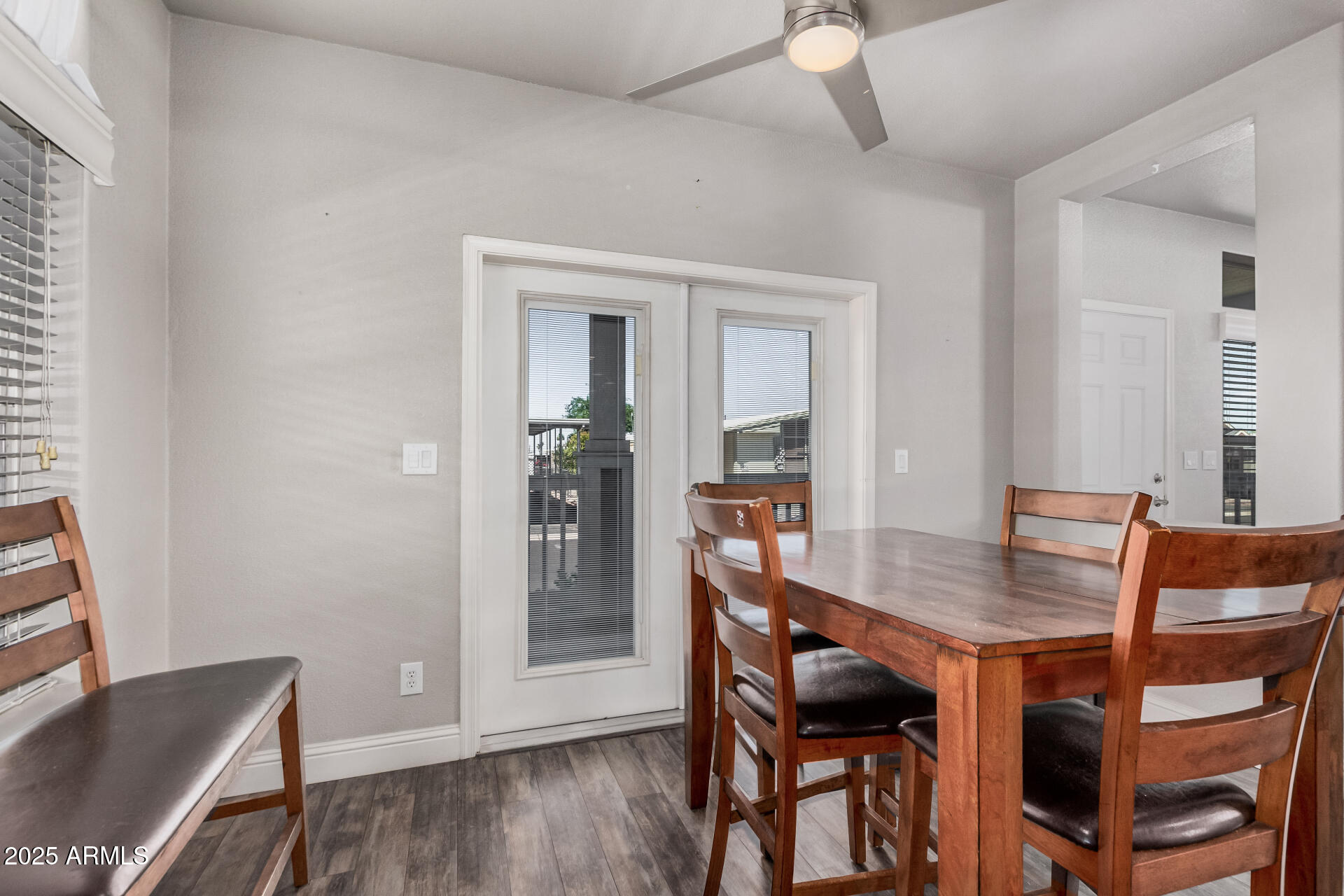 2609 W SOUTHERN Avenue, 169