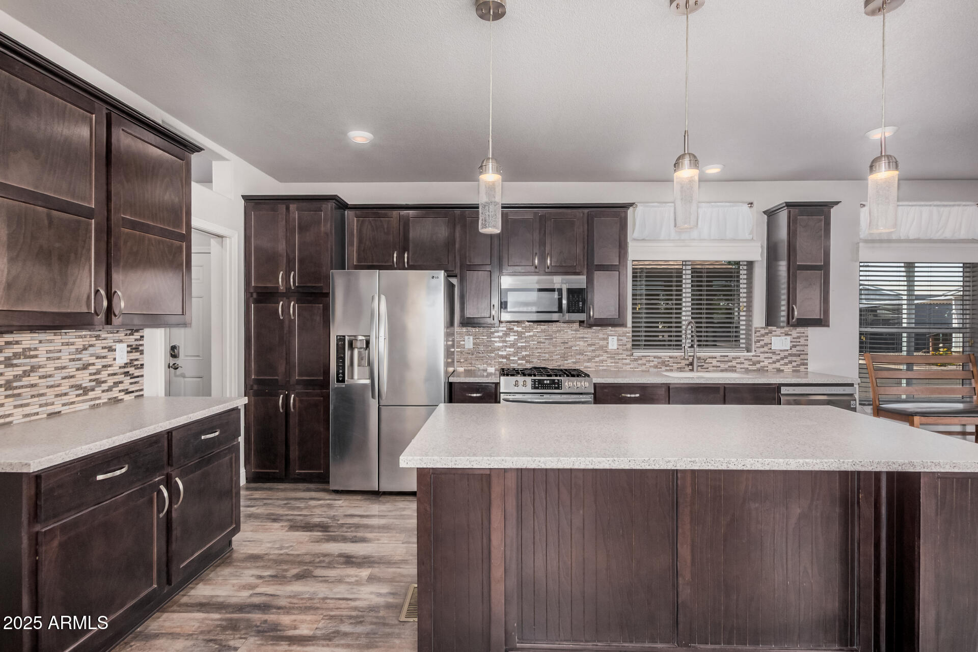 2609 W SOUTHERN Avenue, 169