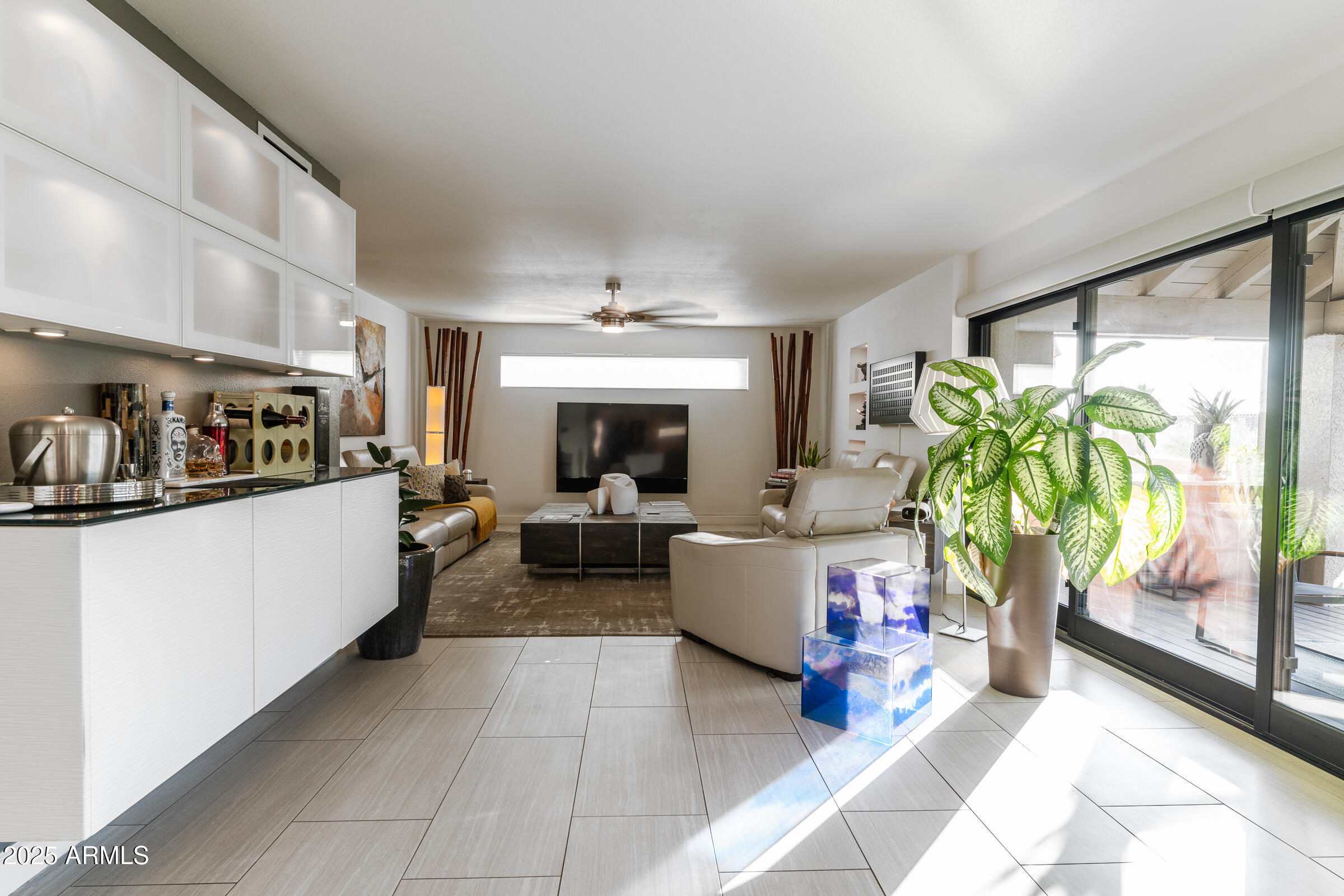 1136 E Forest Hills Drive