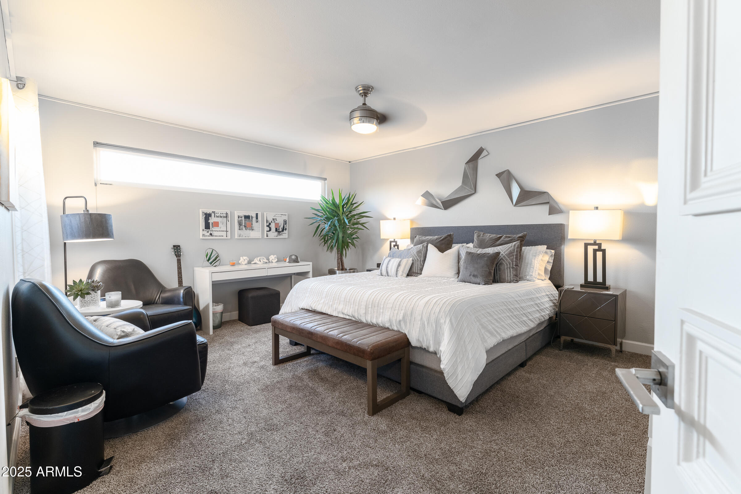 1136 E Forest Hills Drive