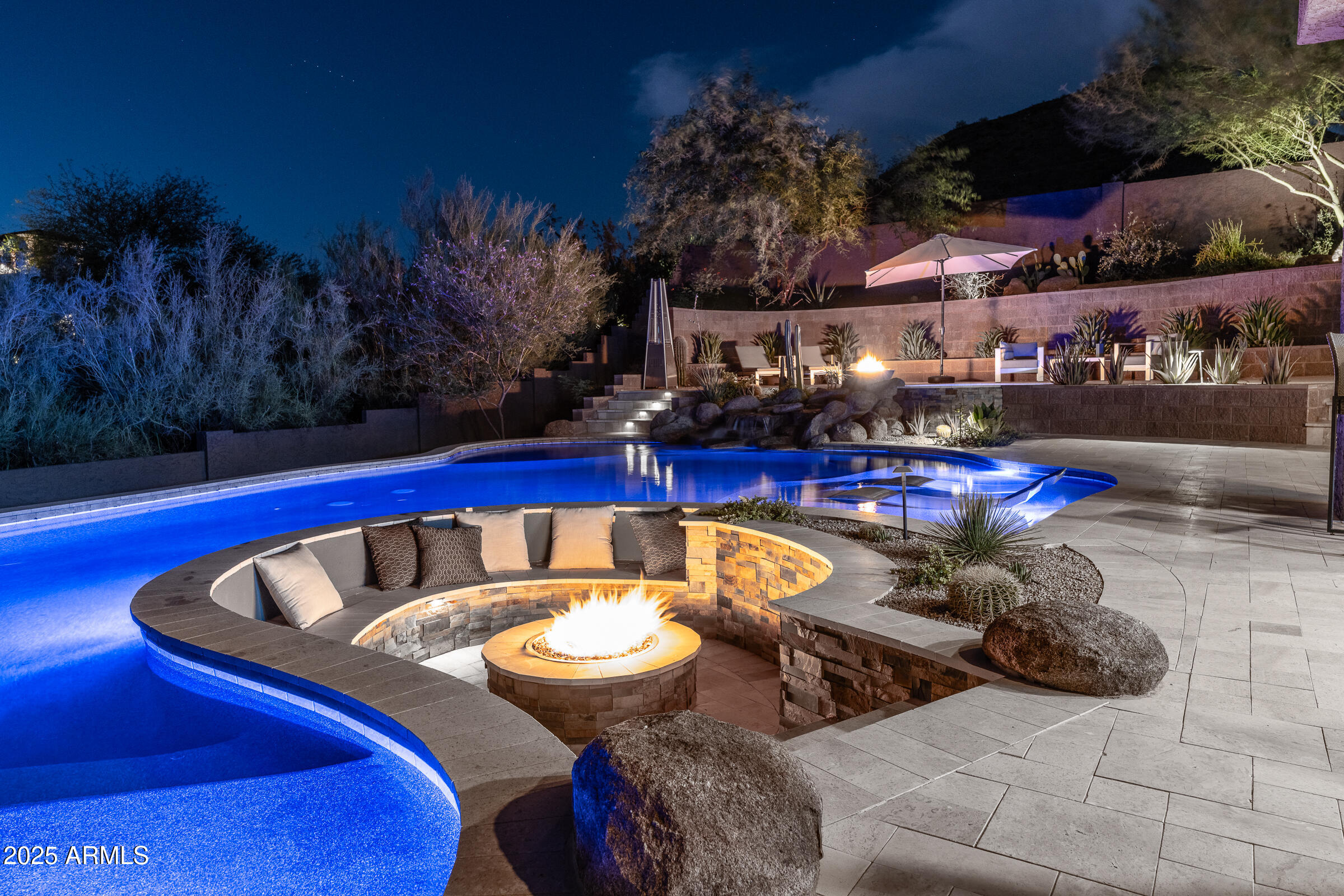 1136 E Forest Hills Drive