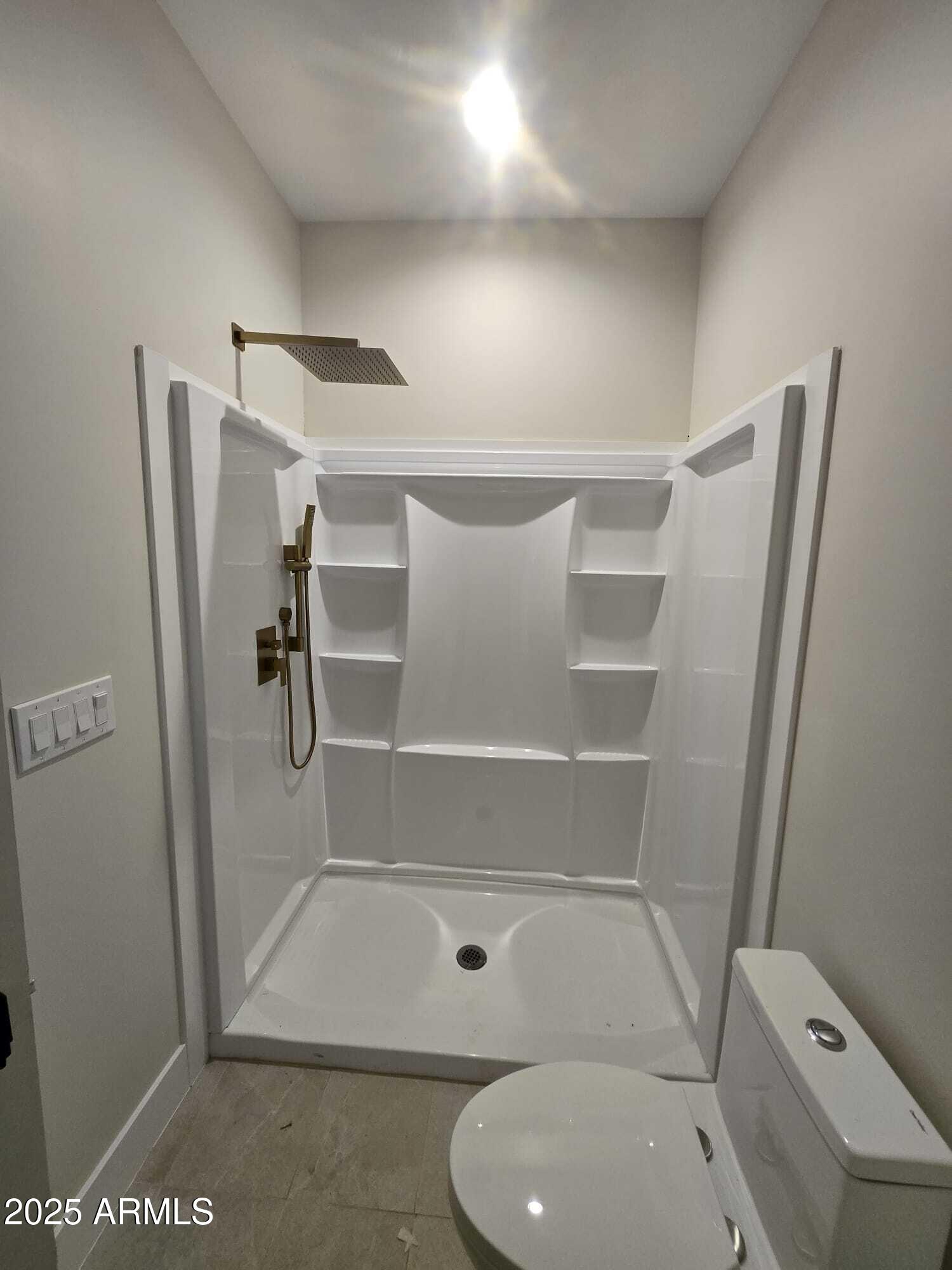 38515 W MONTEBELLO Avenue