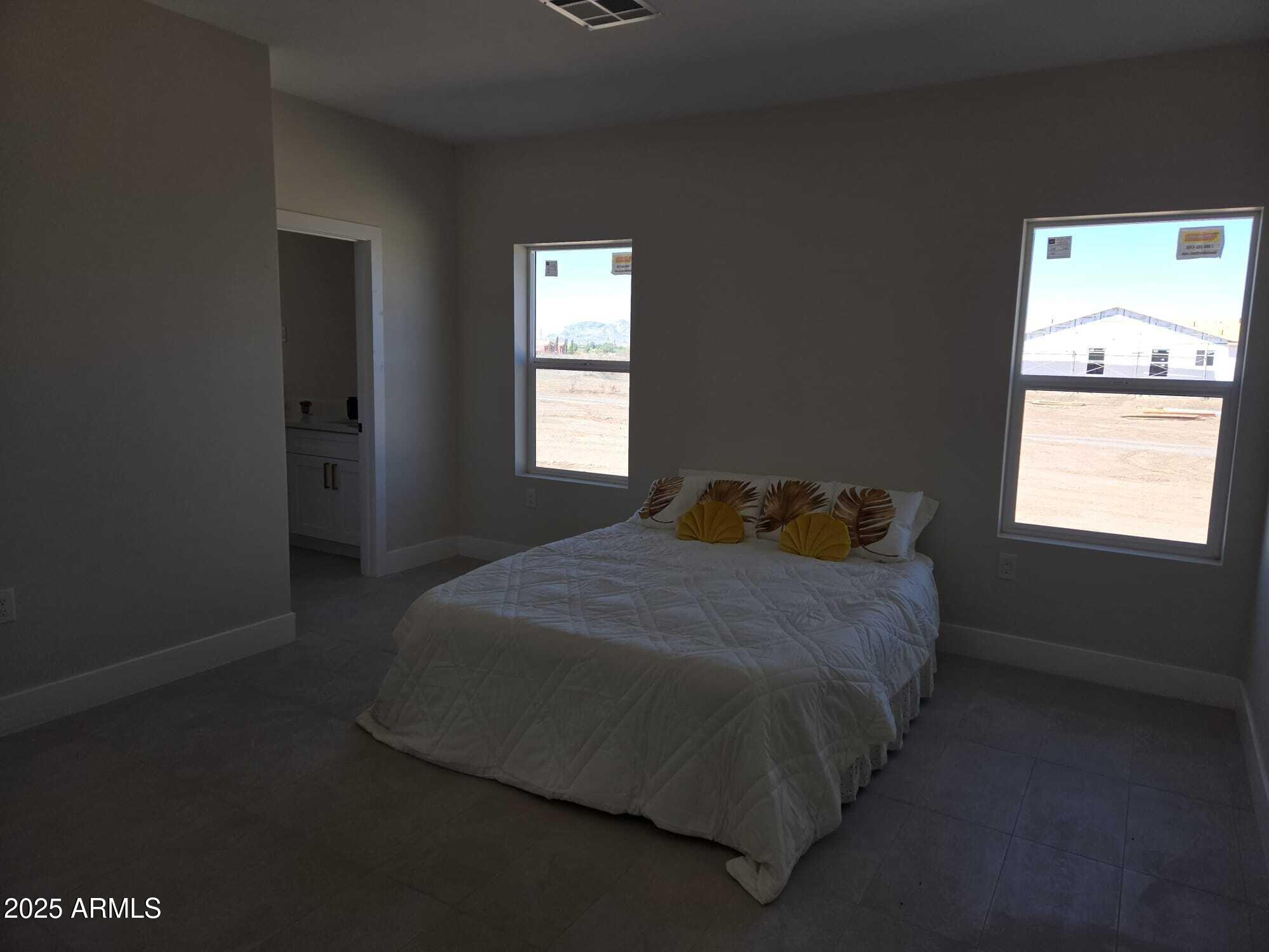 38515 W MONTEBELLO Avenue