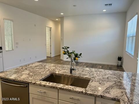 21976 E NIGHTINGALE Court