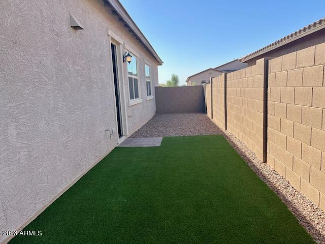 21976 E NIGHTINGALE Court