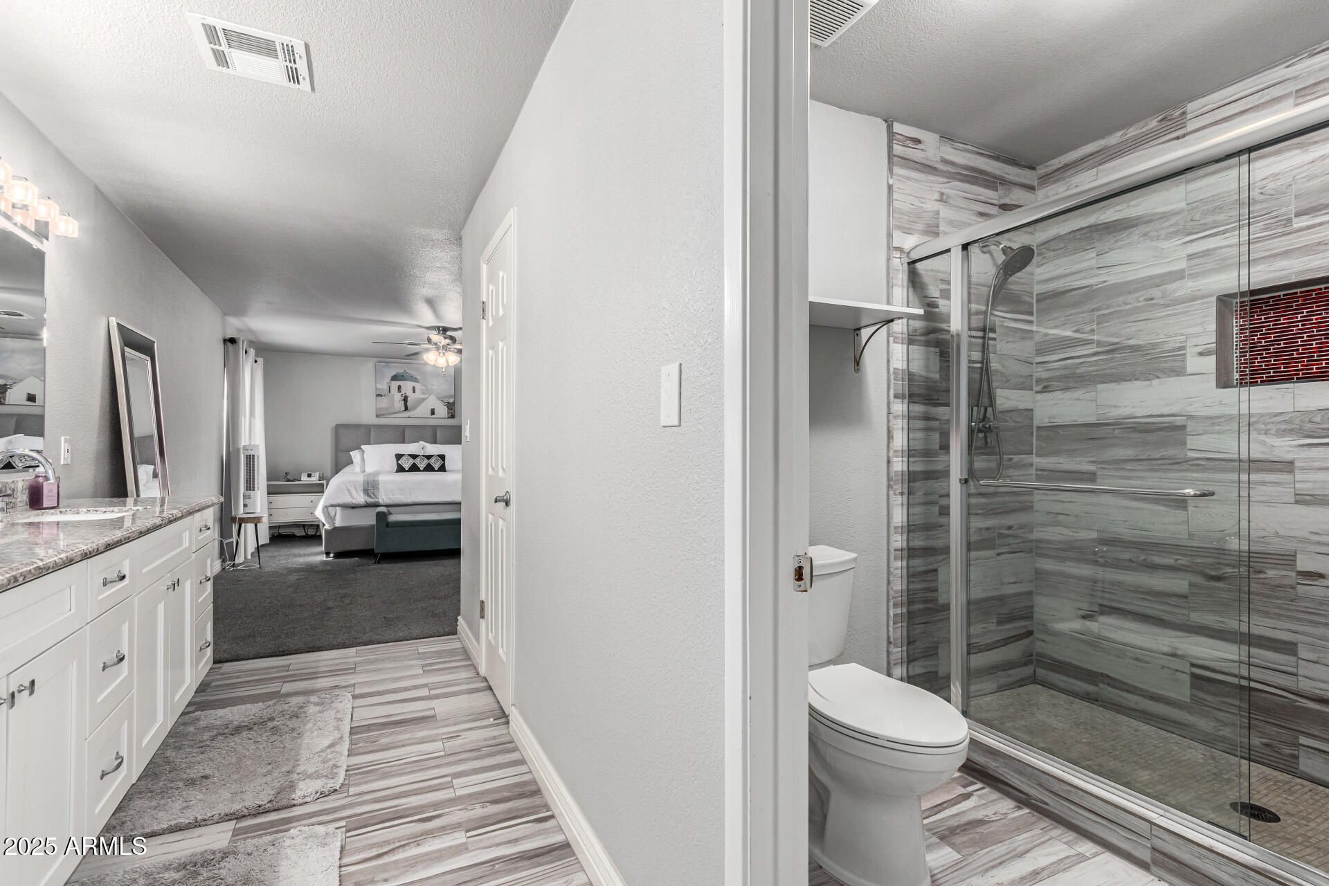 2330 E SAHUARO Drive