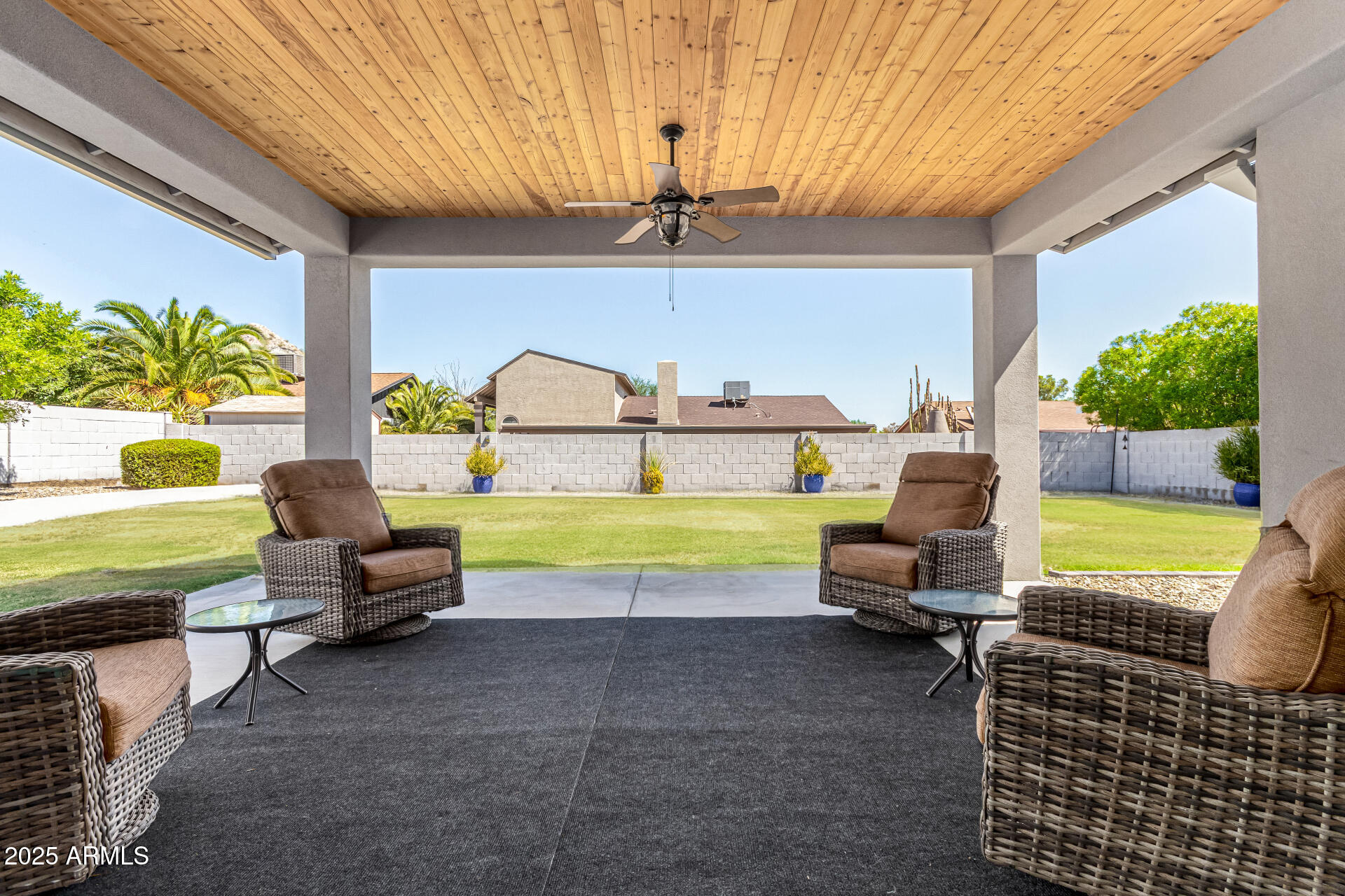 2330 E SAHUARO Drive