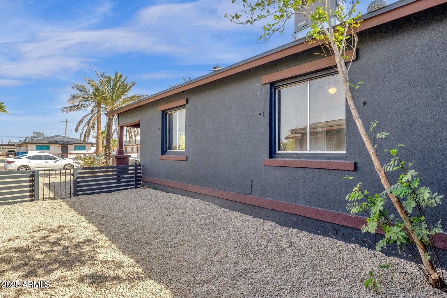 1341 E WILLETTA Street, A