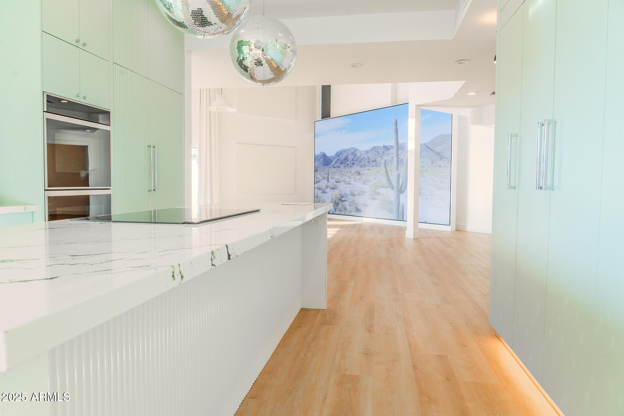 3305 E CHEROKEE Street