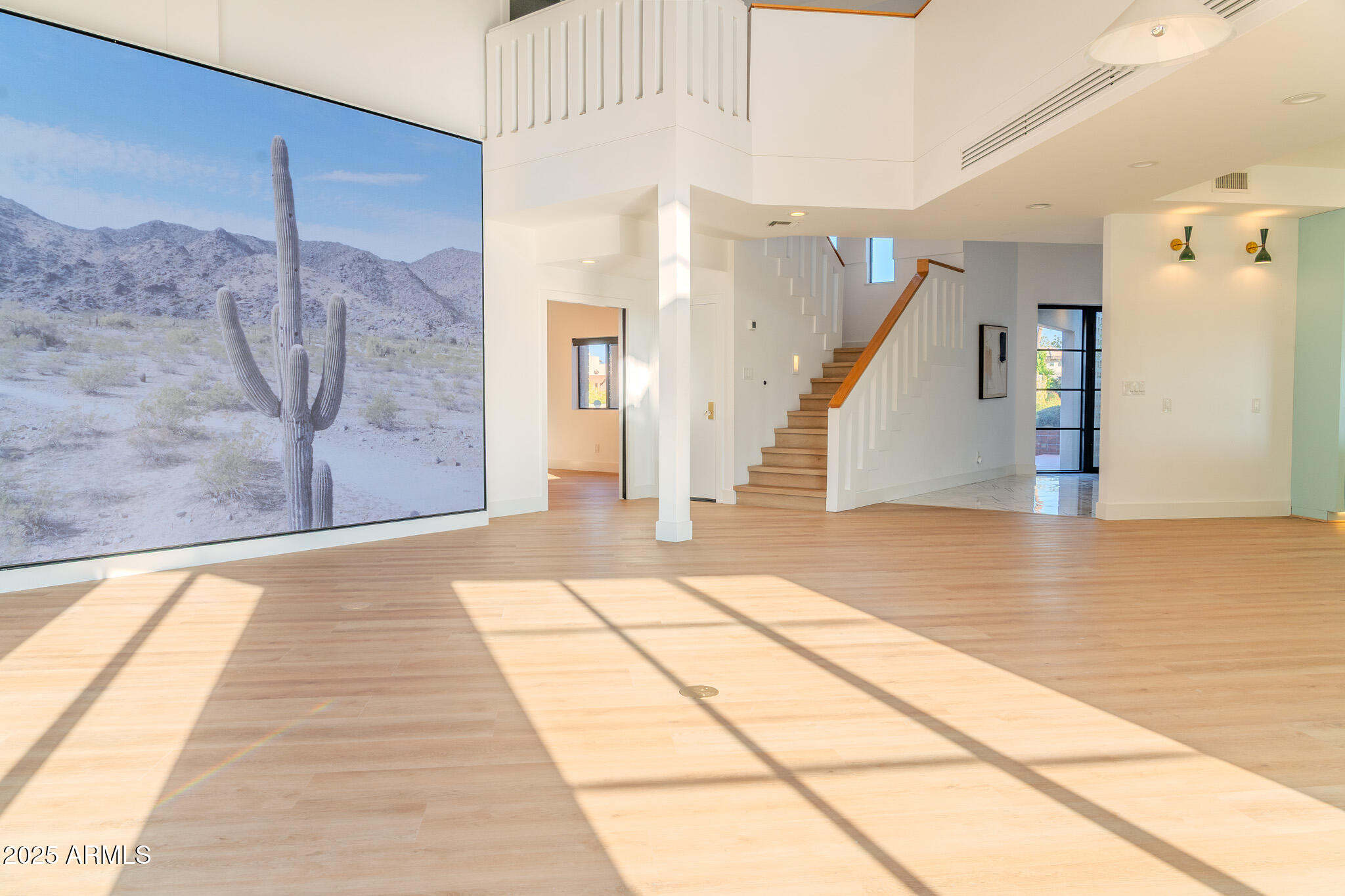 3305 E CHEROKEE Street