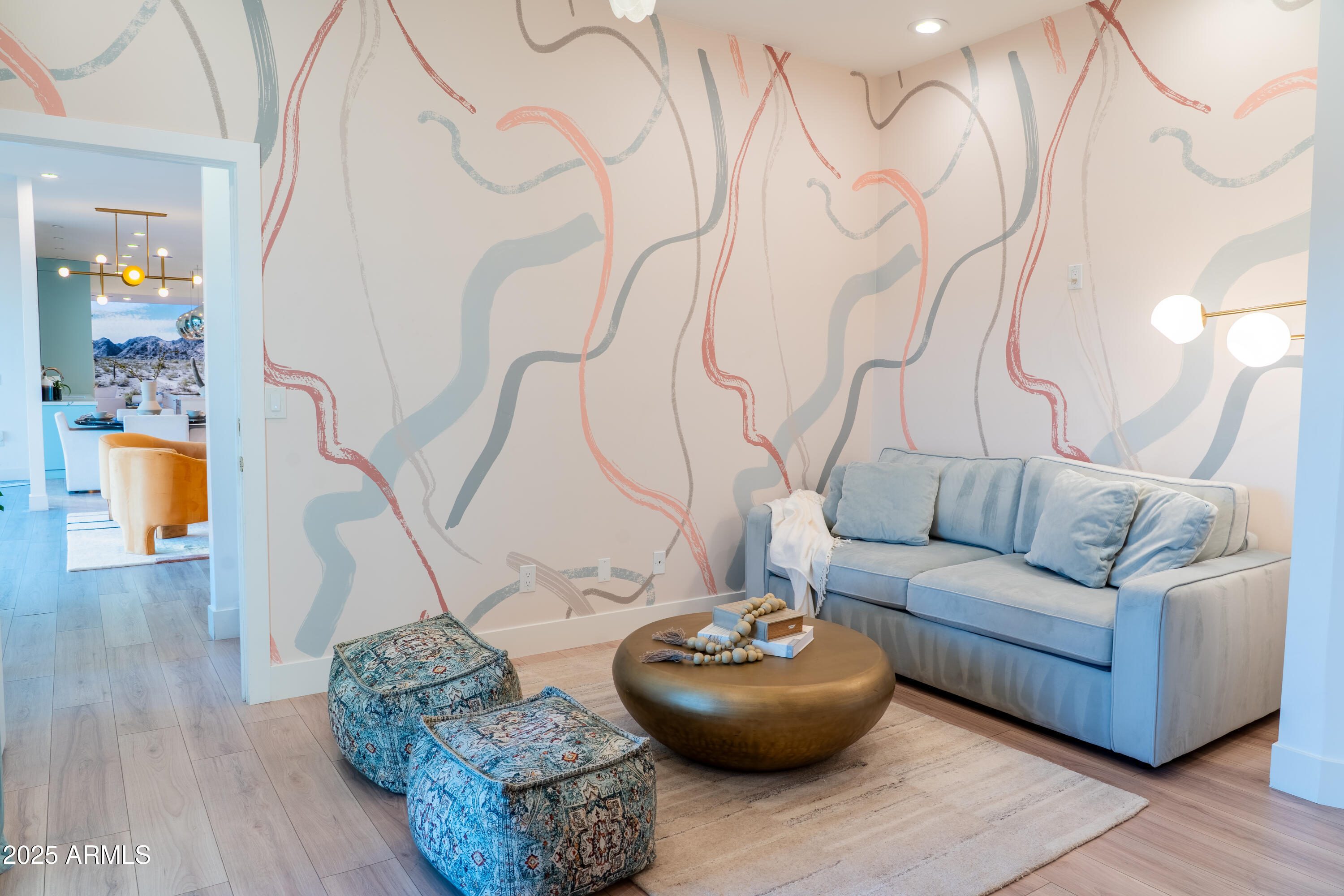 3305 E CHEROKEE Street