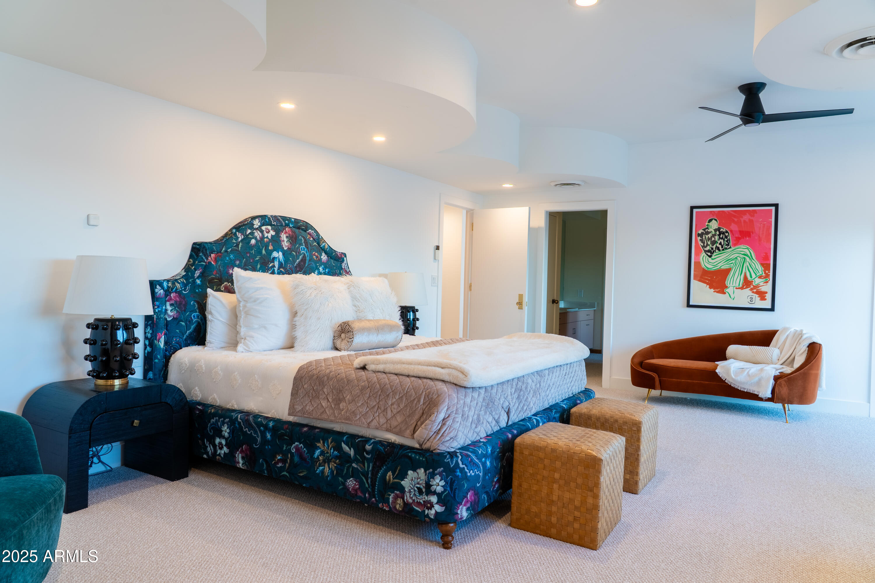 3305 E CHEROKEE Street