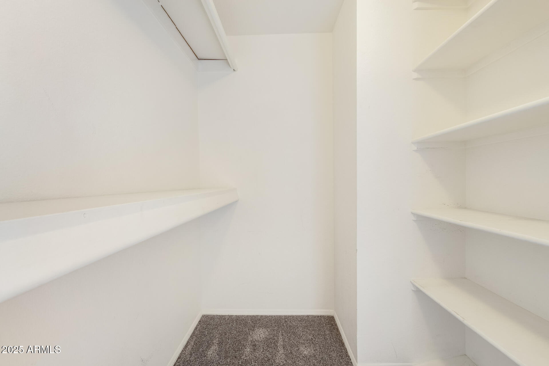 3646 N 38TH Street, B