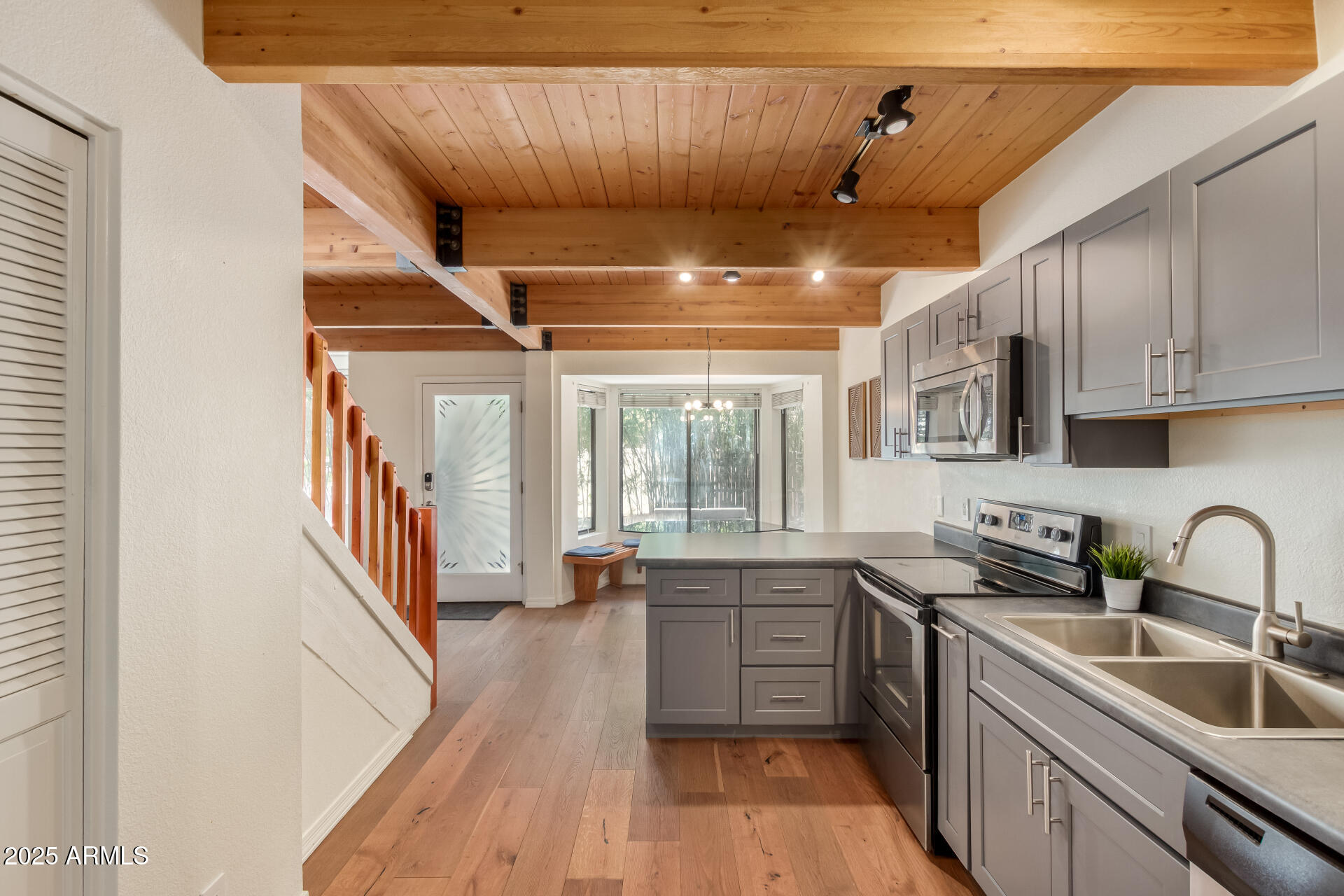 3646 N 38TH Street, B