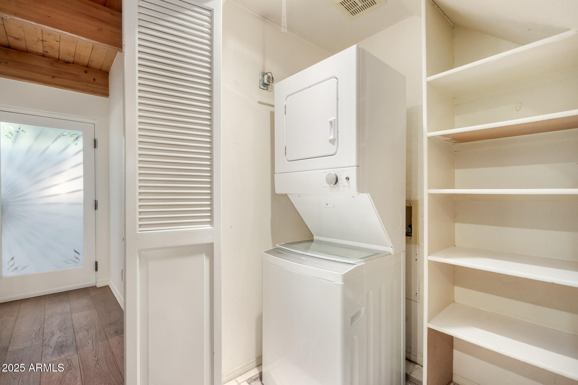 3646 N 38TH Street, B