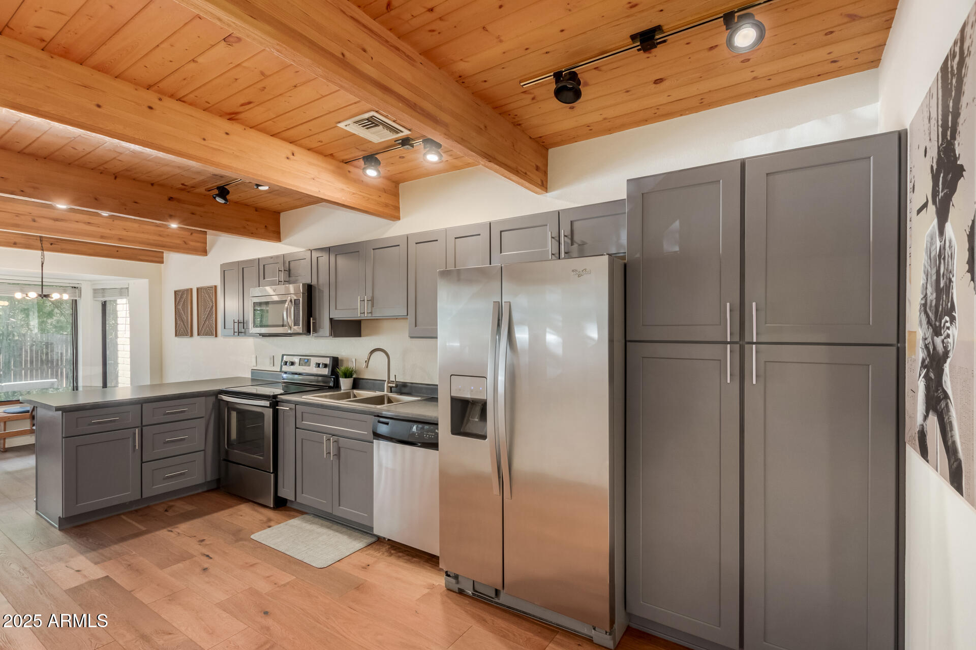 3646 N 38TH Street, B