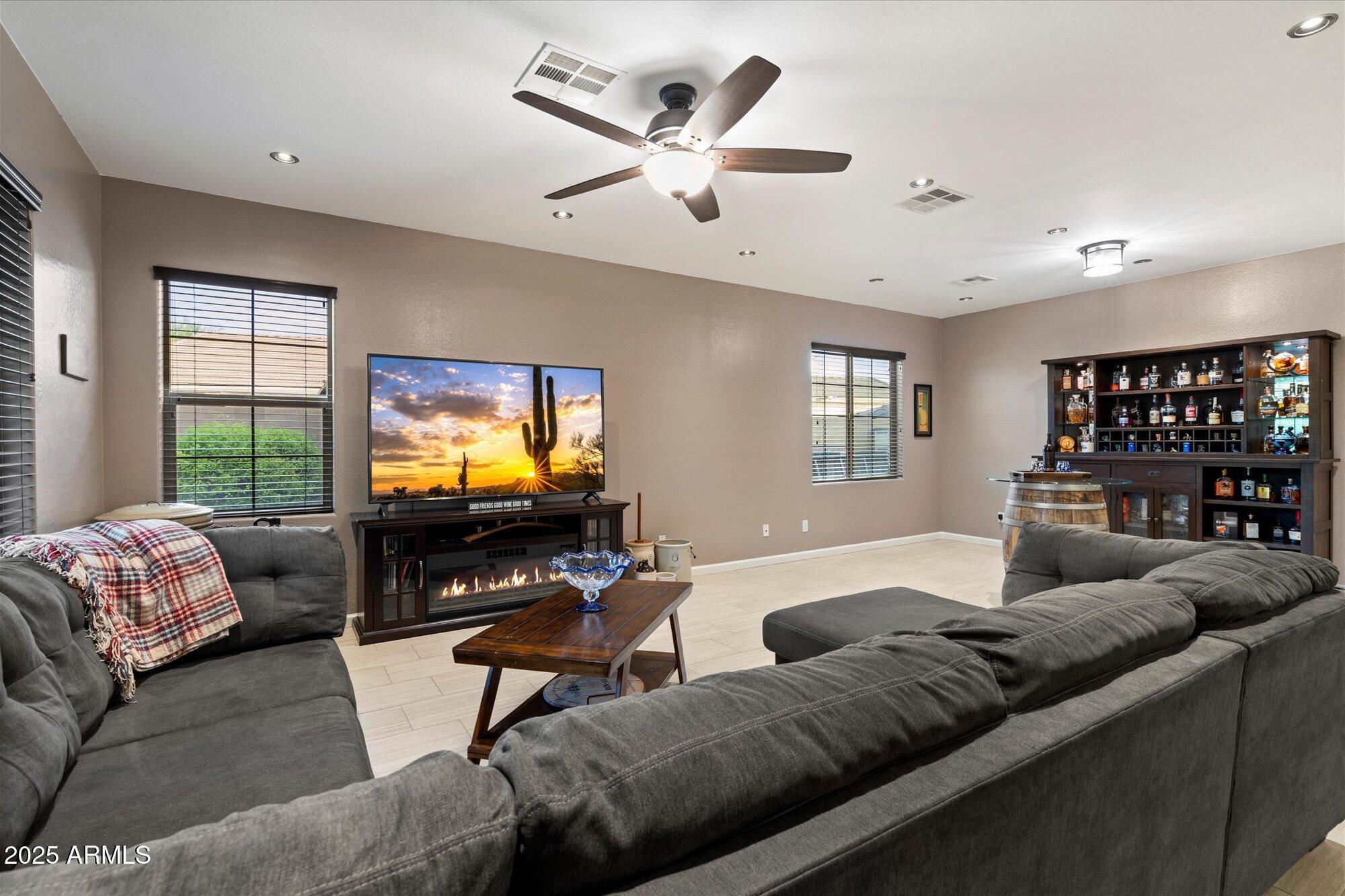 9226 W BUCKHORN Trail