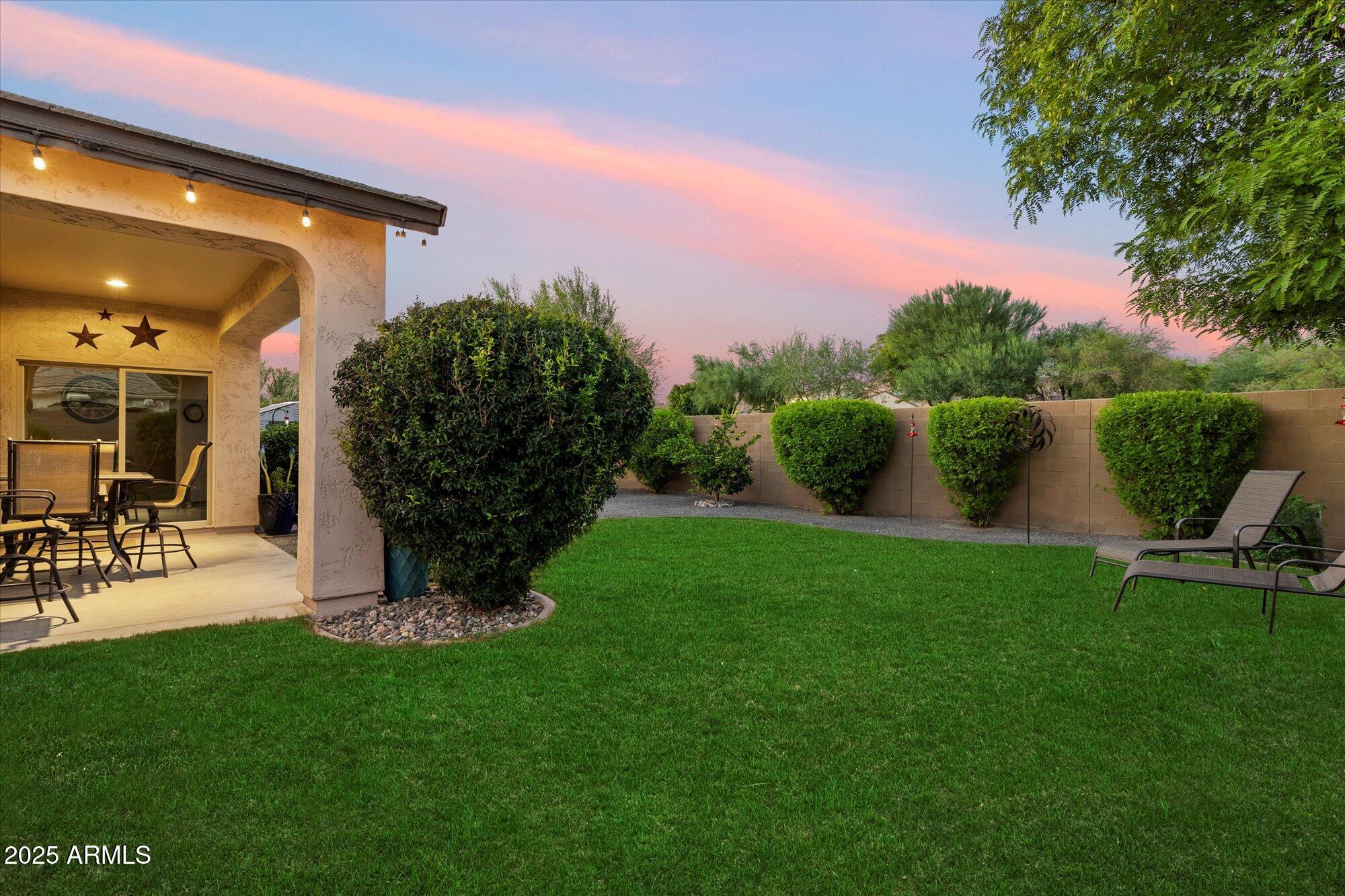 9226 W BUCKHORN Trail