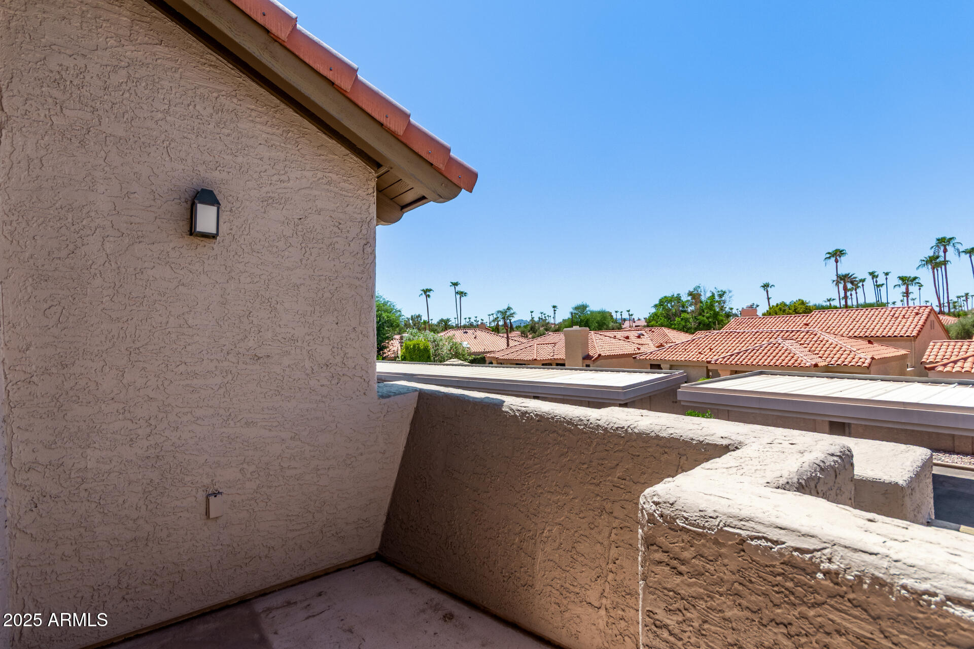 10015 E MOUNTAIN VIEW Road, 2034