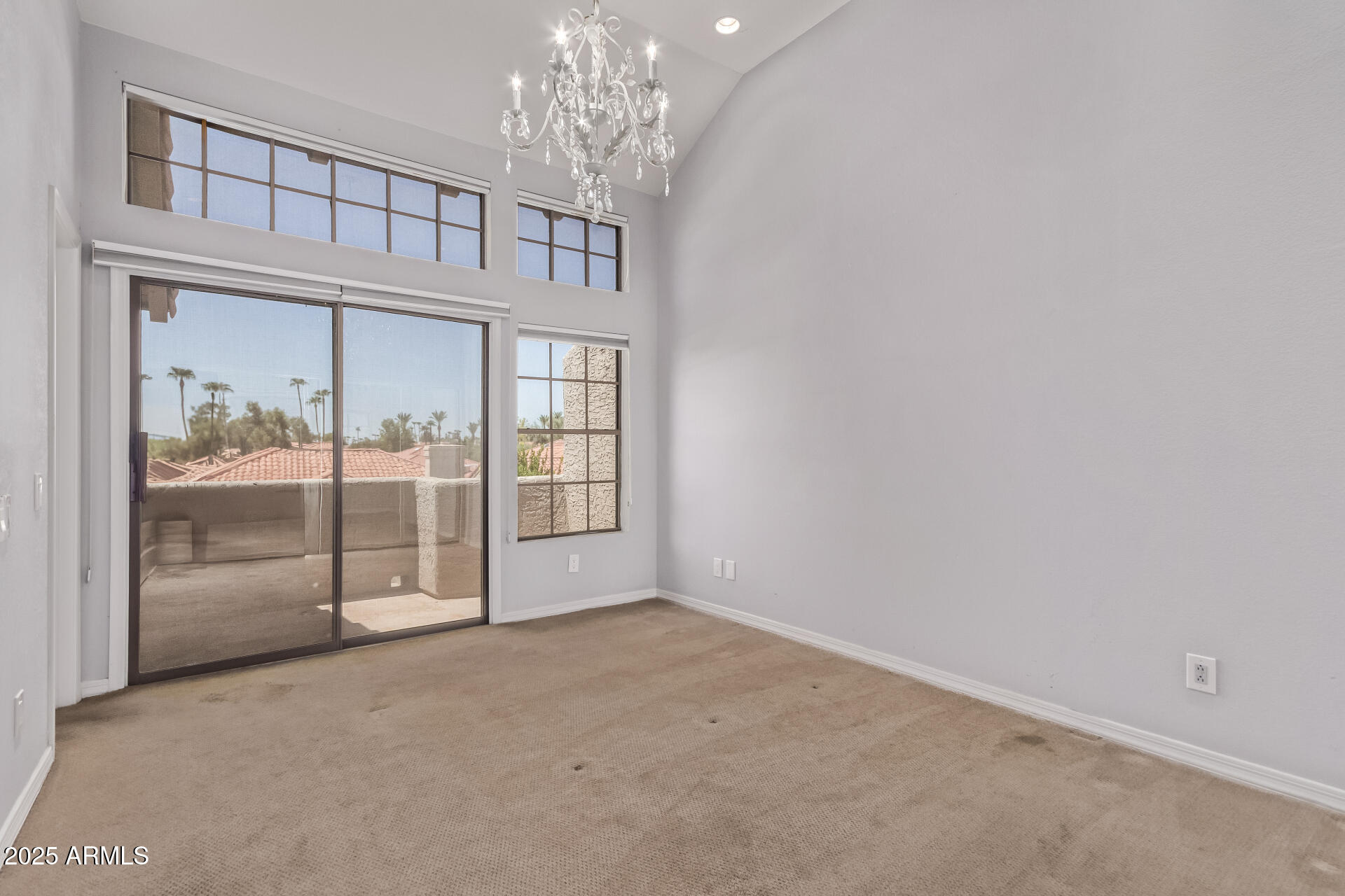 10015 E MOUNTAIN VIEW Road, 2034