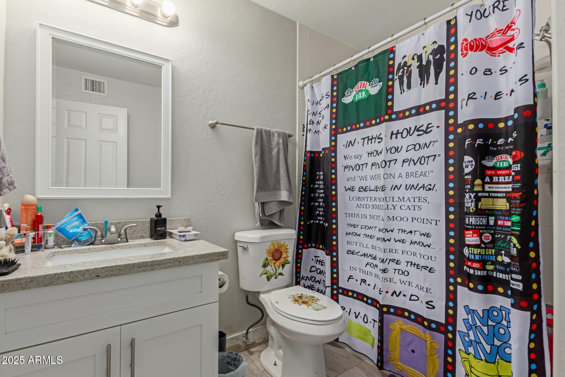 1022 N BLACKBIRD Drive