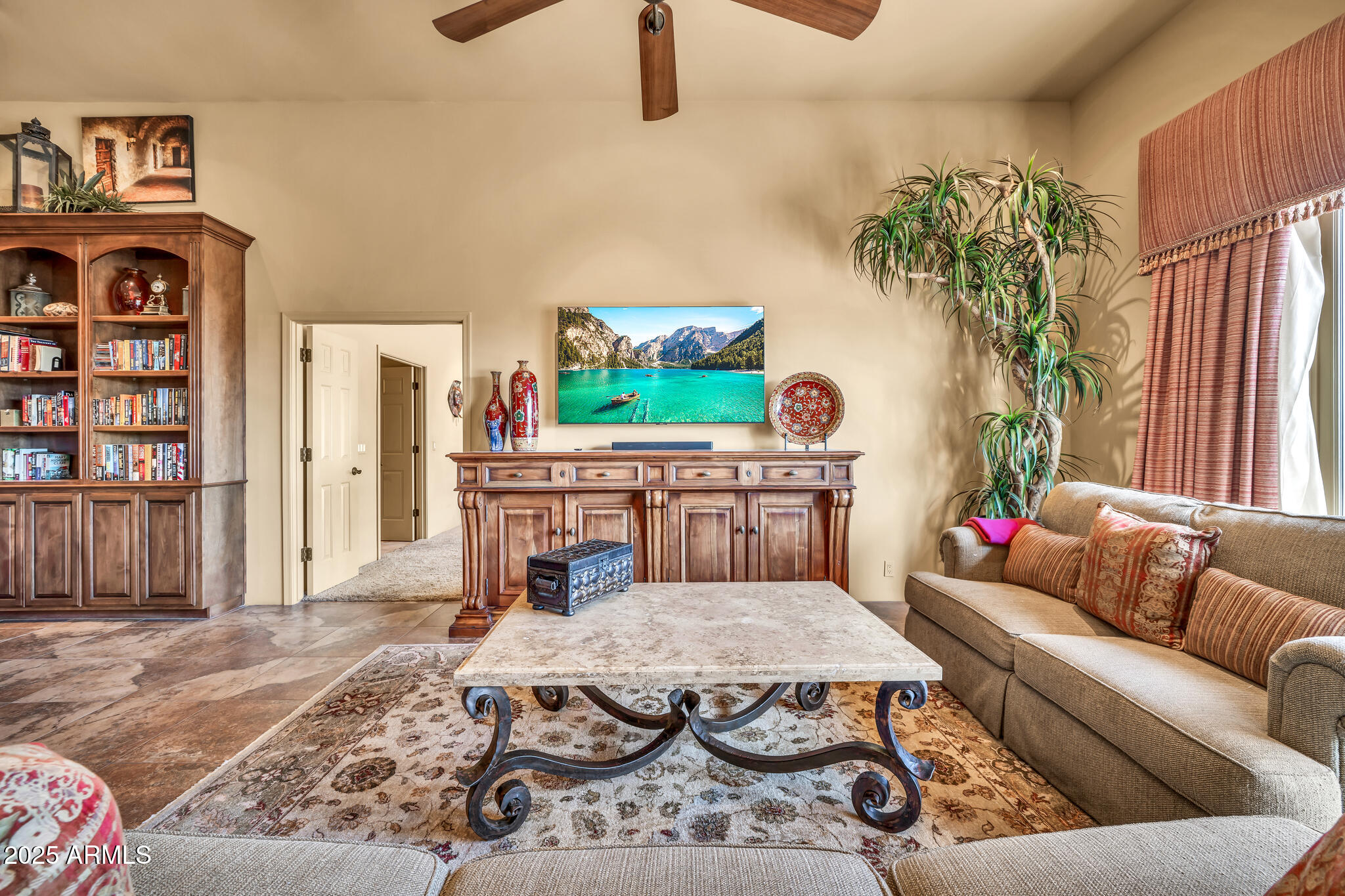 6537 E SHOOTING STAR Way