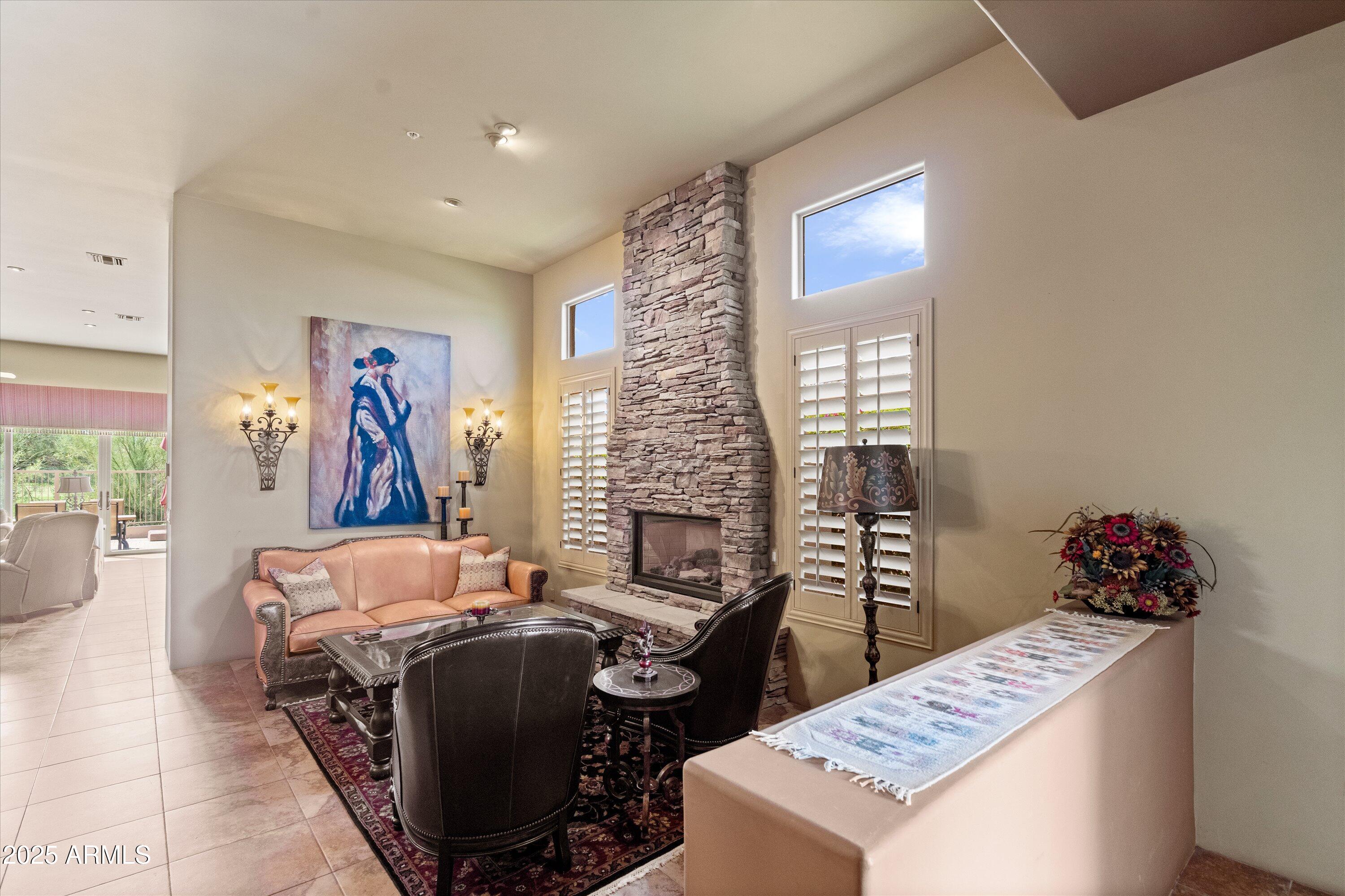 6537 E SHOOTING STAR Way