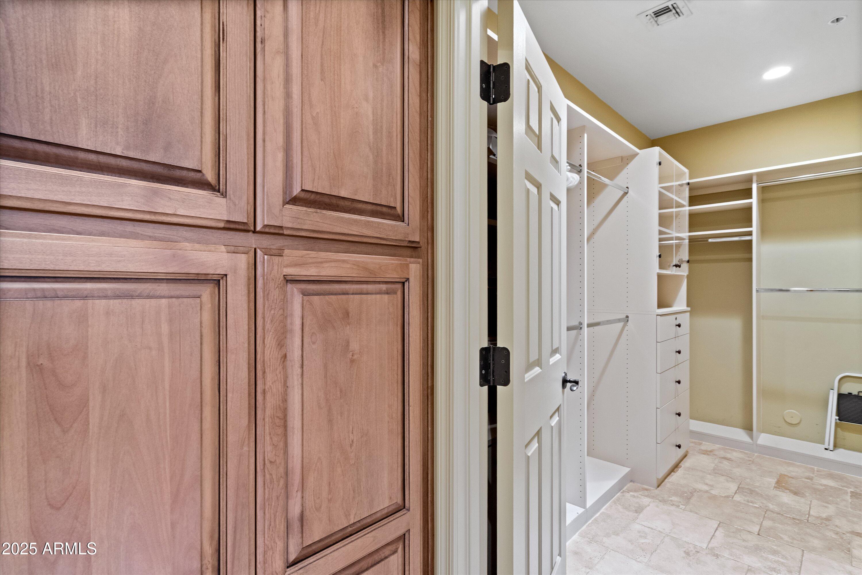 6537 E SHOOTING STAR Way