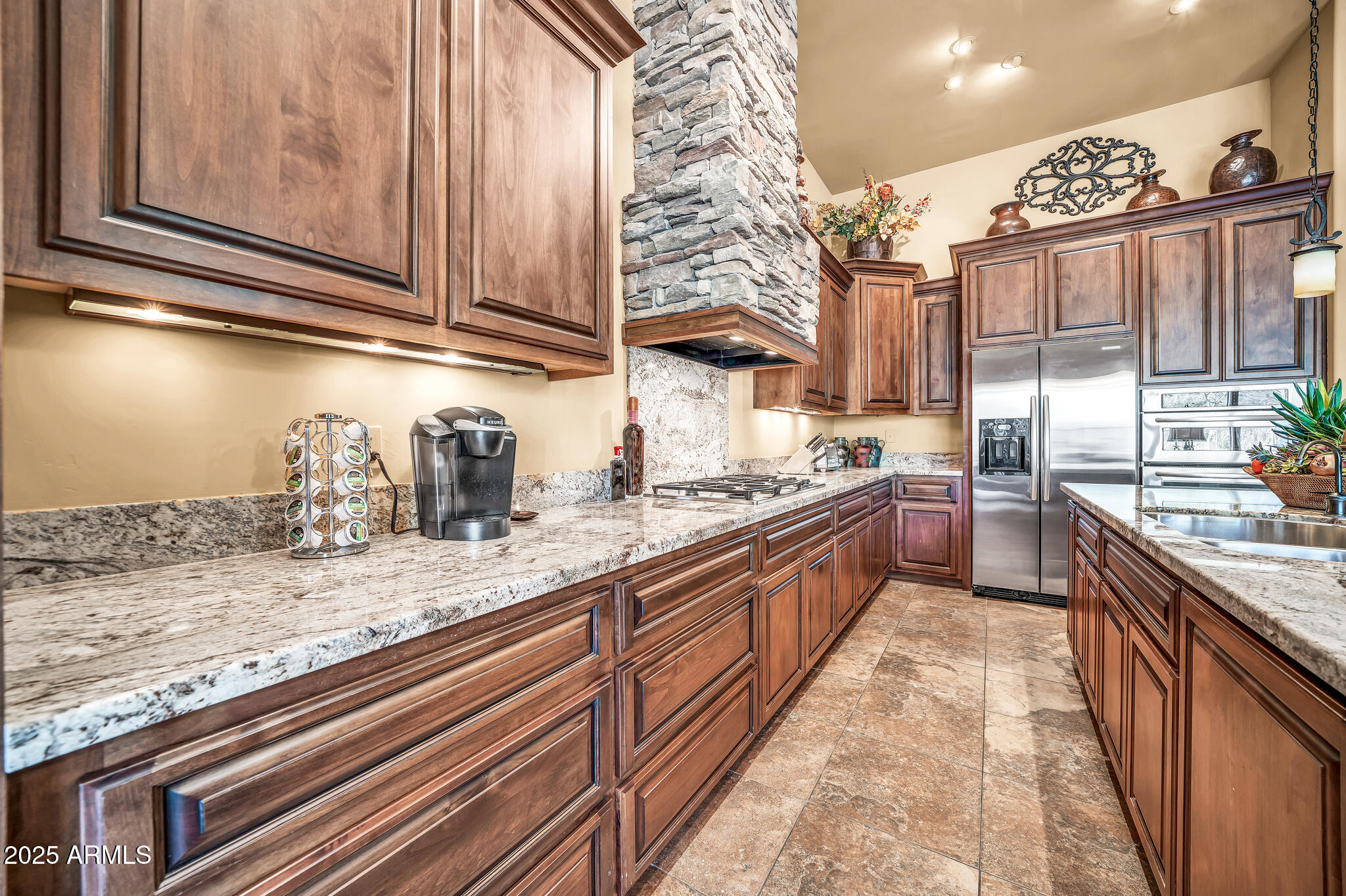 6537 E SHOOTING STAR Way