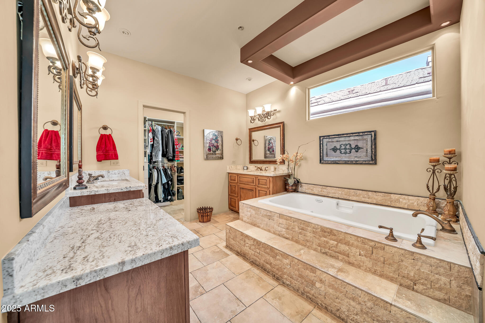 6537 E SHOOTING STAR Way