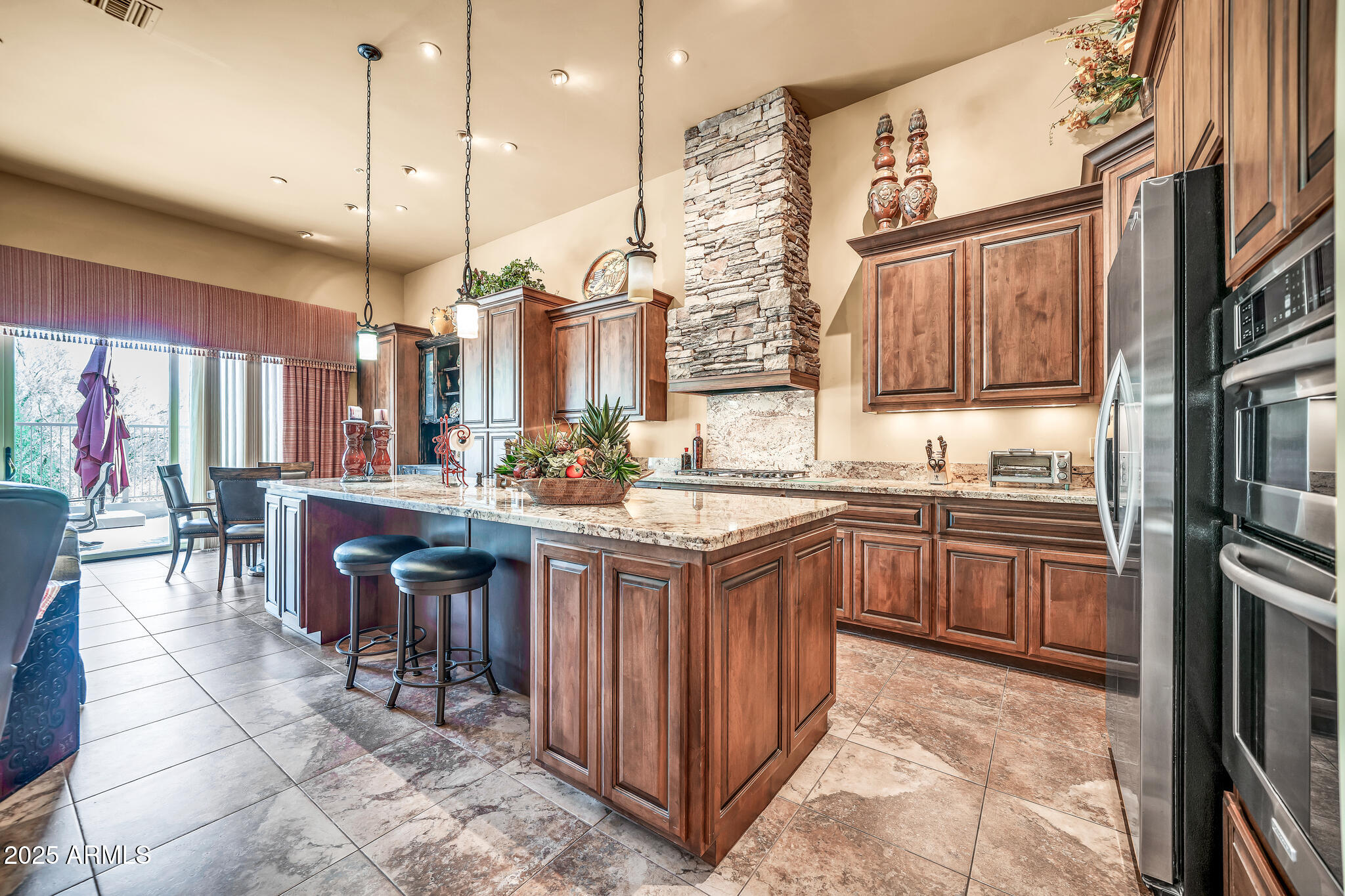 6537 E SHOOTING STAR Way