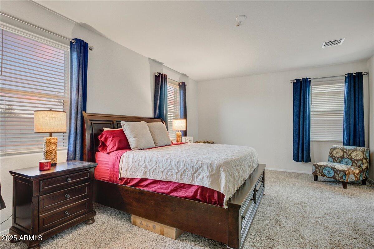 18571 W BUCKSKIN Trail
