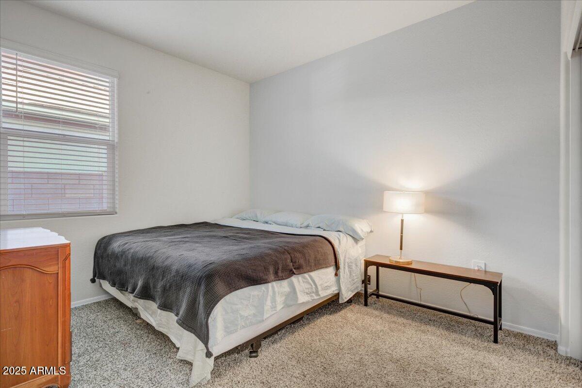 18571 W BUCKSKIN Trail