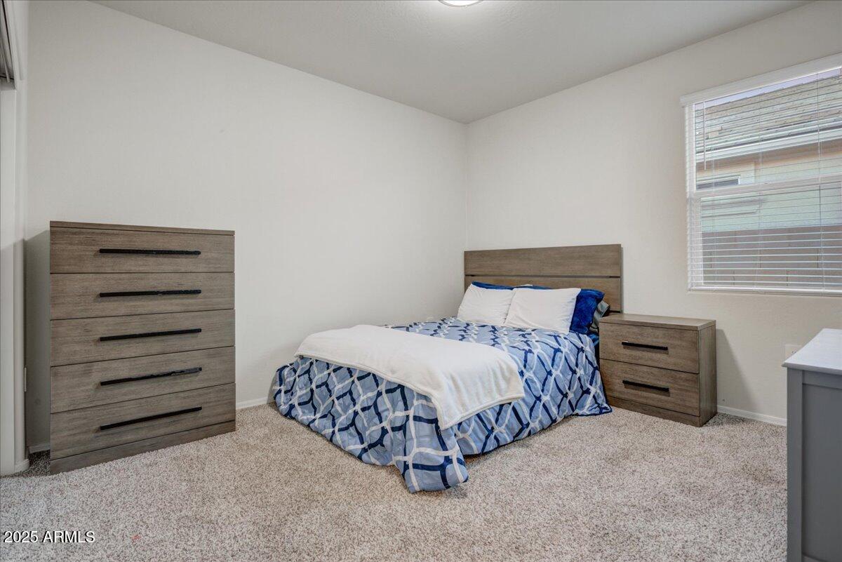 18571 W BUCKSKIN Trail