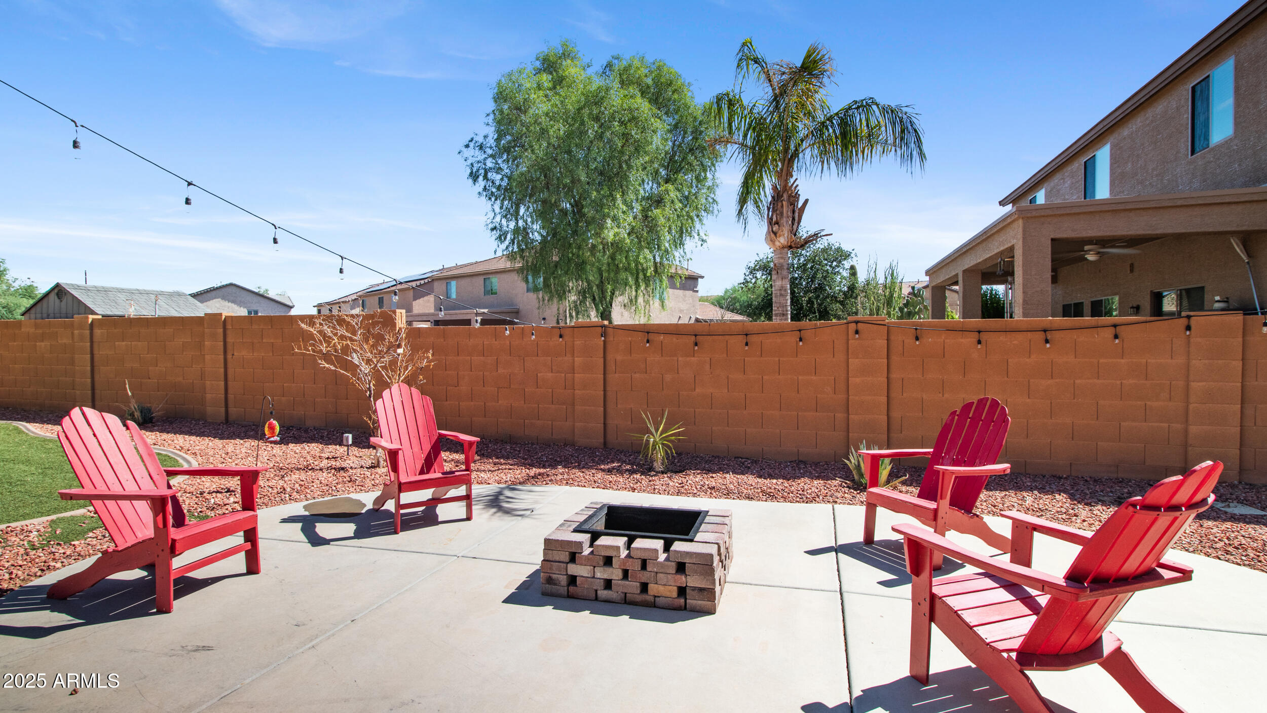 26078 W POTTER Drive