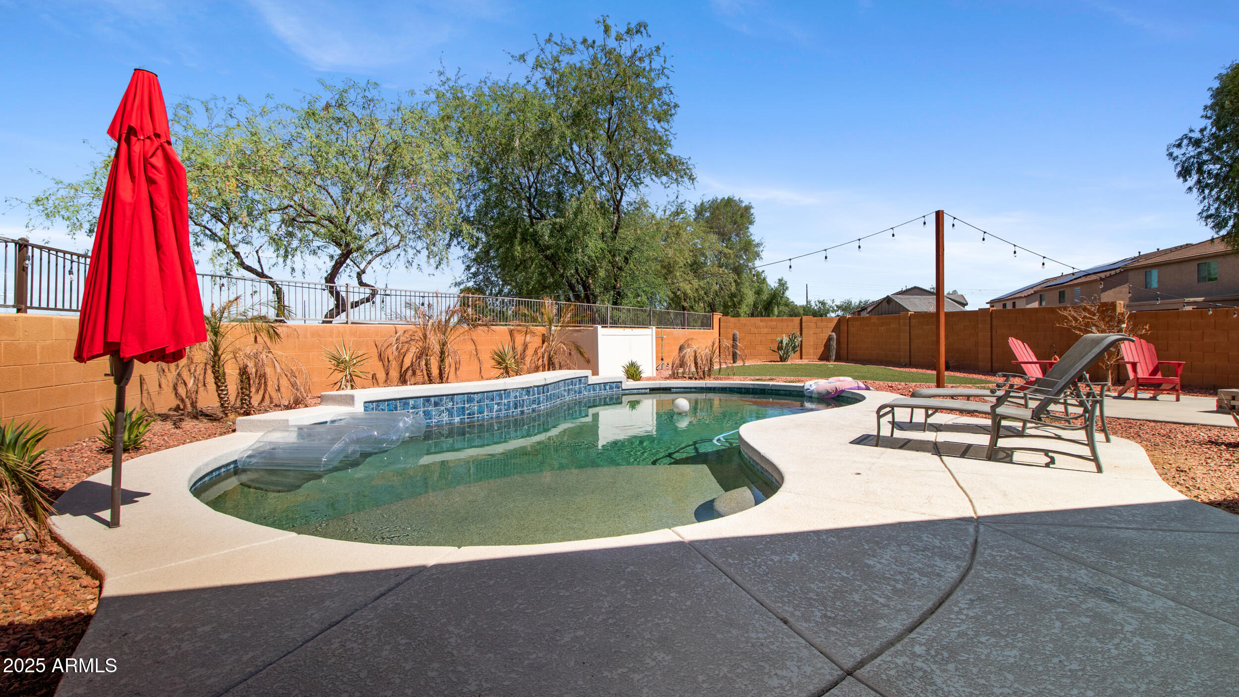 26078 W POTTER Drive