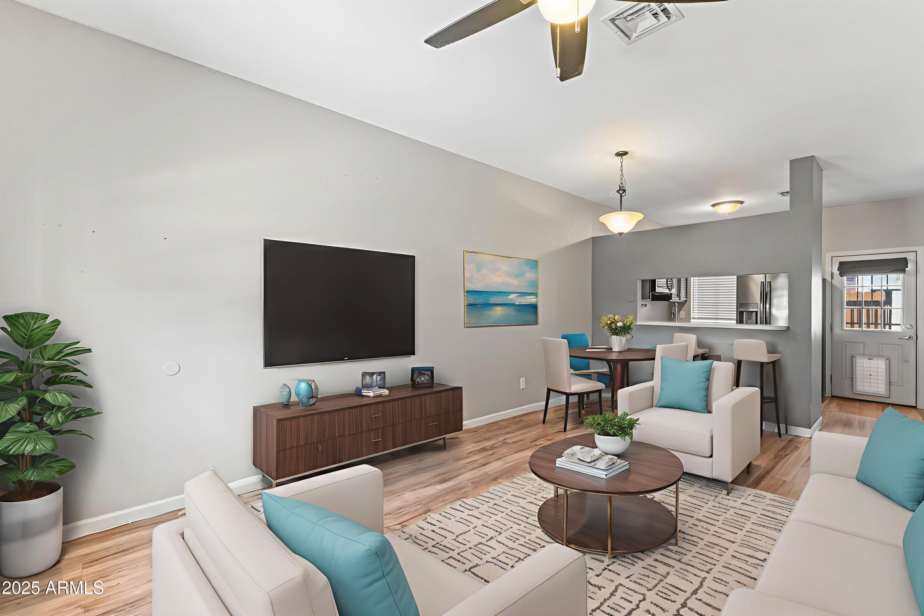 1601 N SABA Street, 318