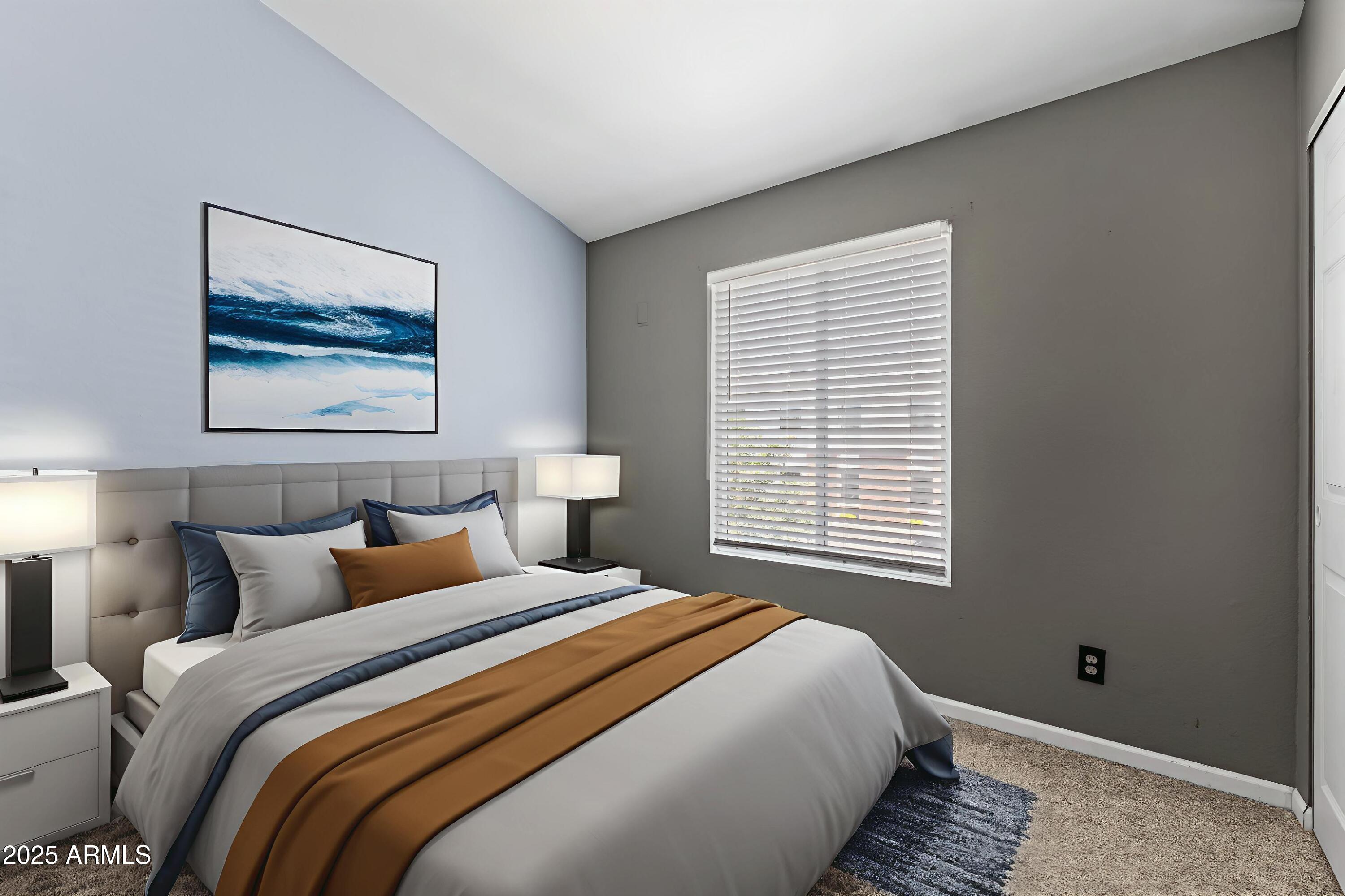 1601 N SABA Street, 318