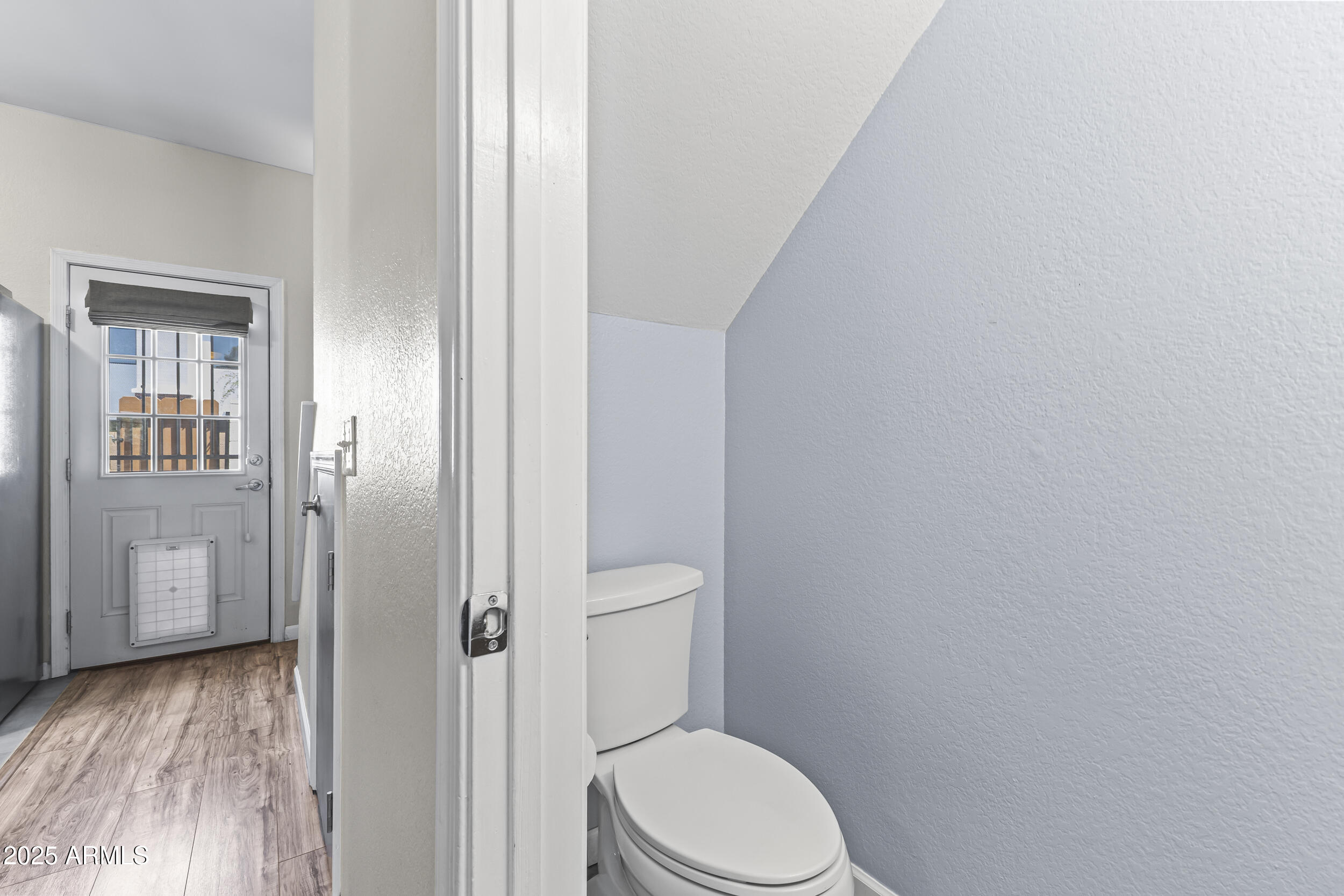 1601 N SABA Street, 318